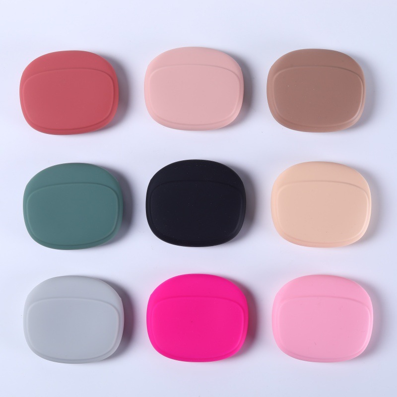 Clipkeep Earbud Pouch 4