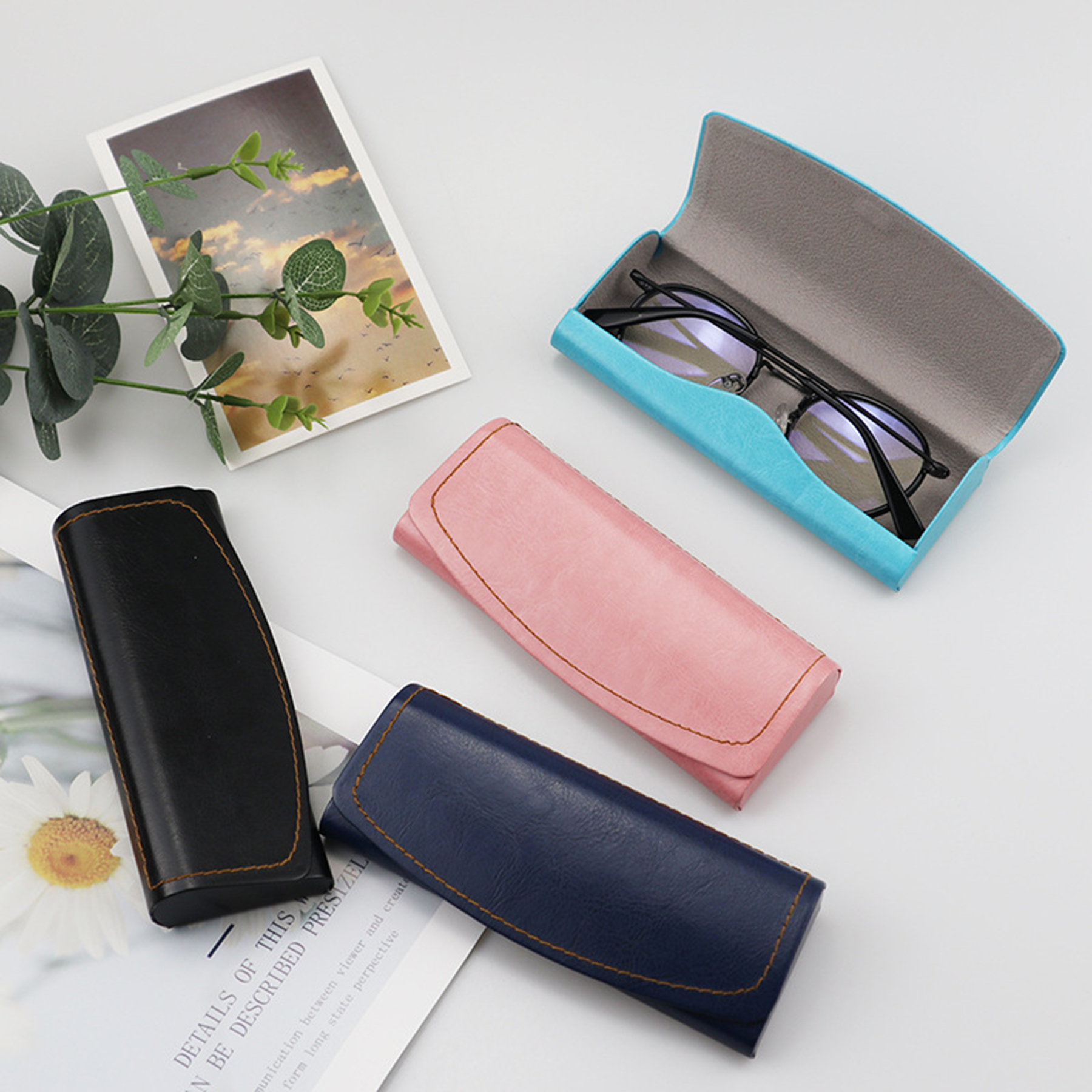 Summer Portable Eyeglasses Case 4