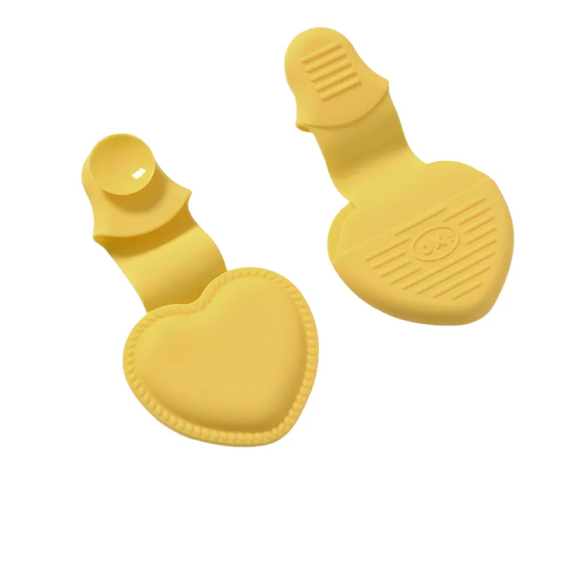 Silicone Heart Insulated Glove Clip Oven Mitts 6