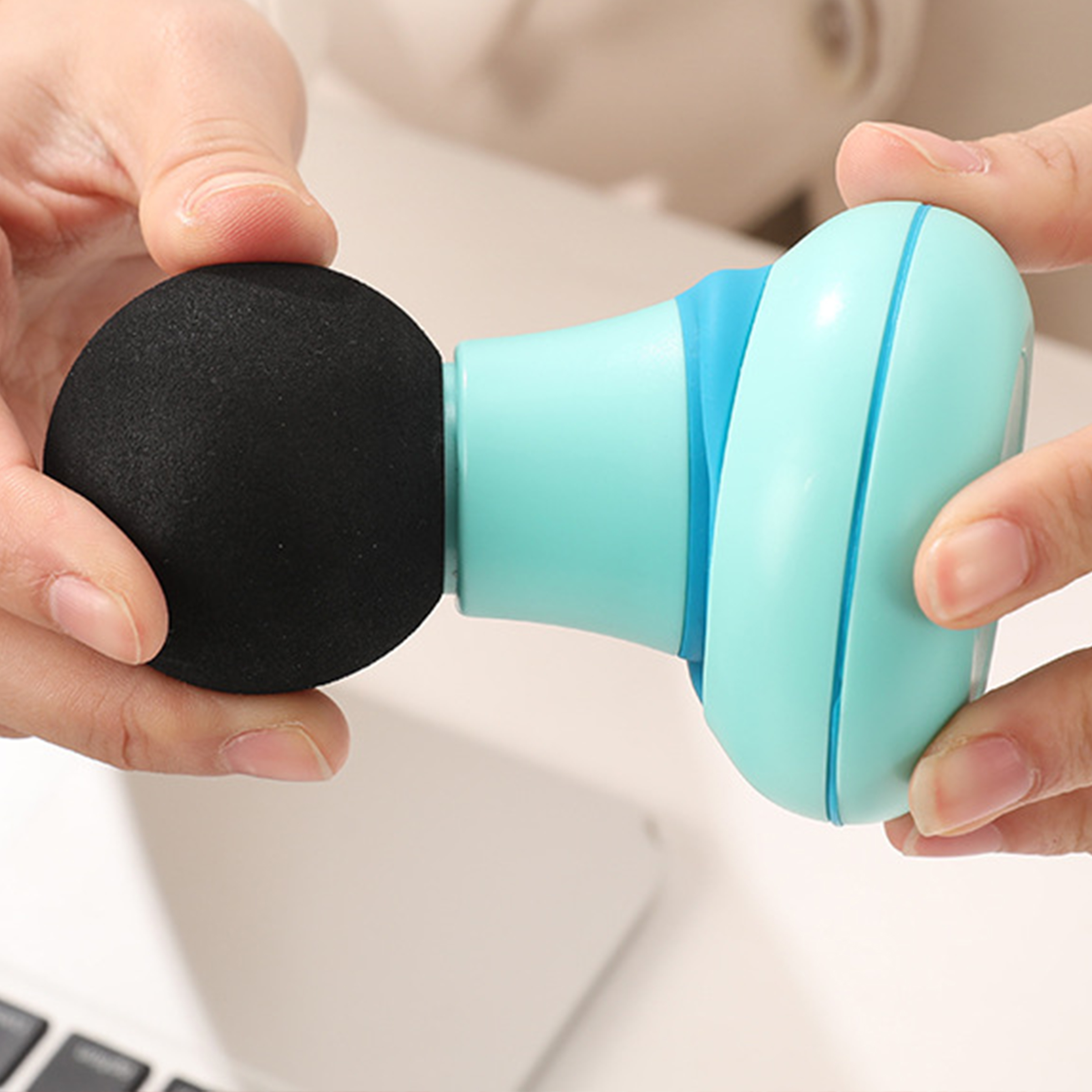 Abs Mini Muscle Relaxation Vibration Gun 4