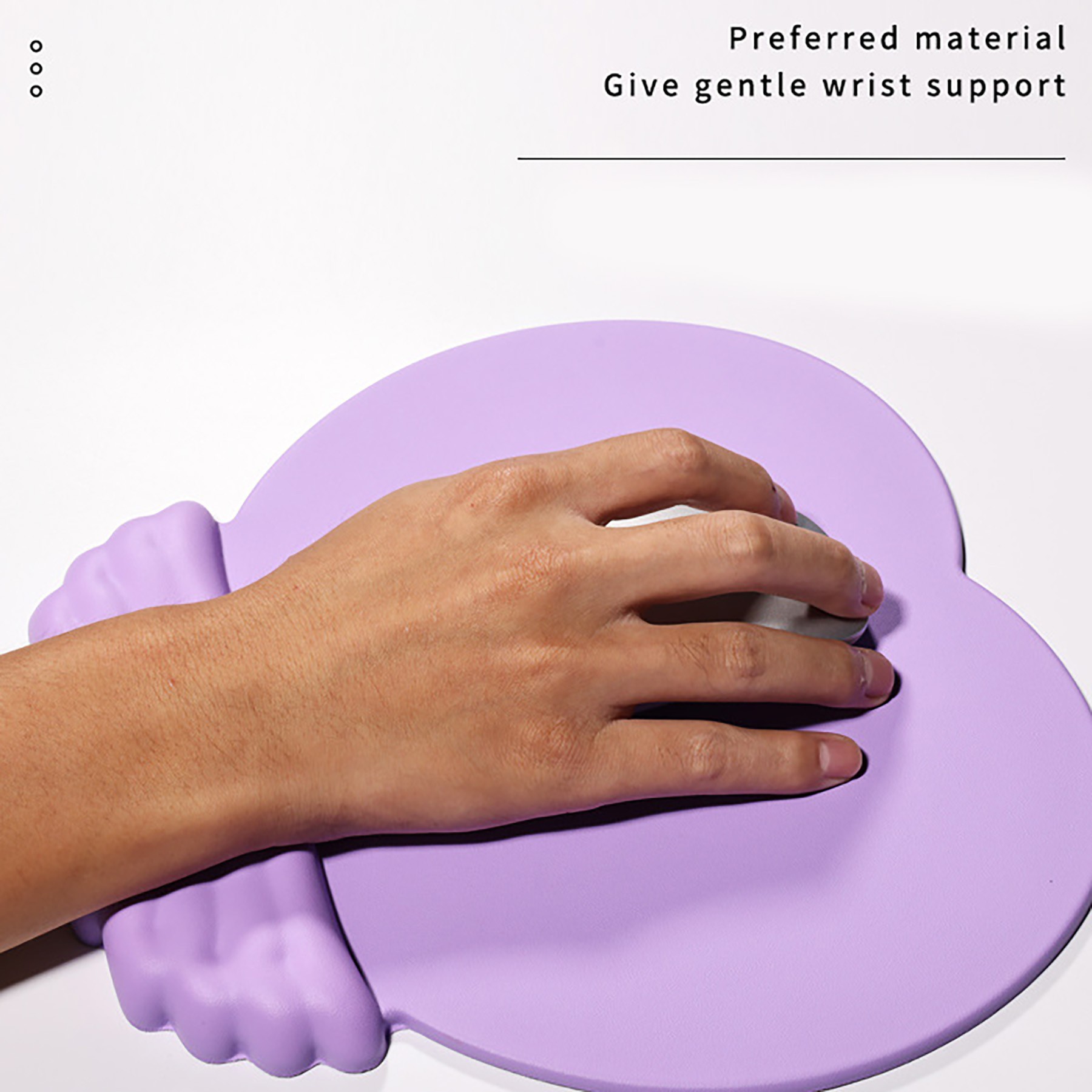 Wing Shaped Mouse Pad With Wrist Support 2