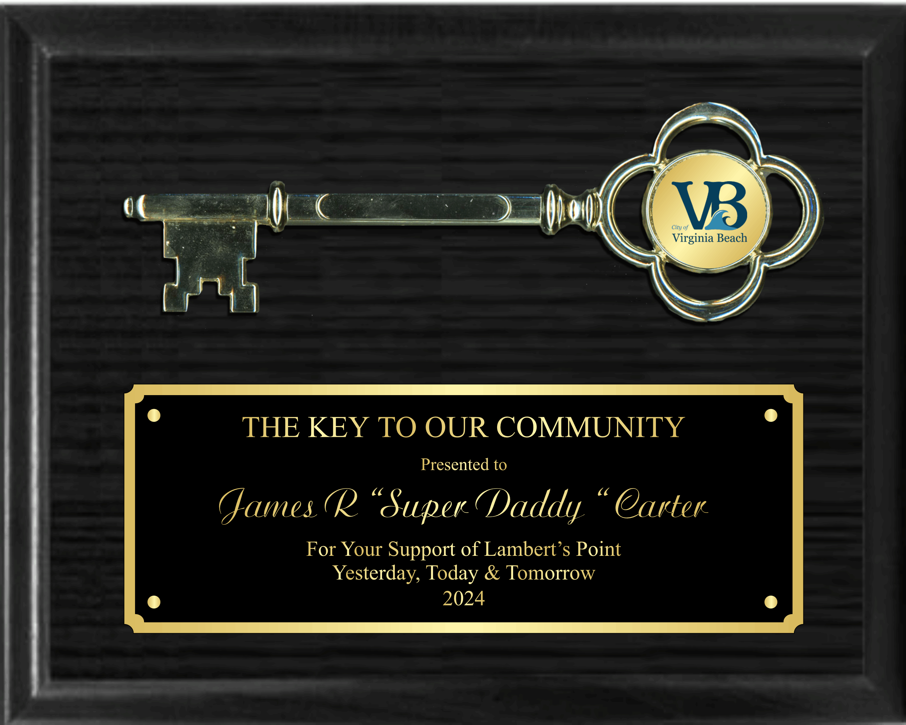 8" Gold Metal Key To The City On 8"X10" Plaque 3