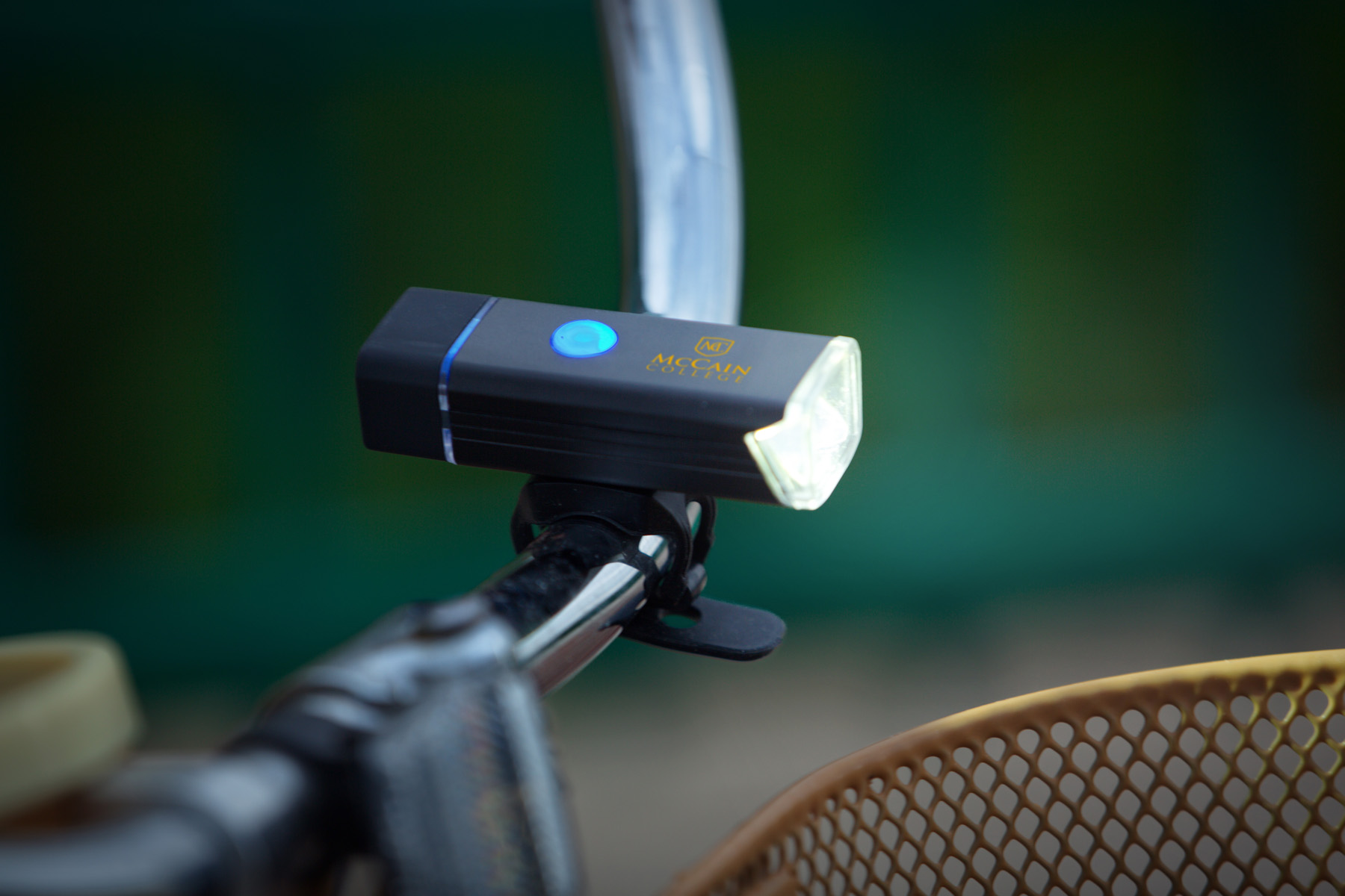 Flare Rechargeable Front Bike Light 2