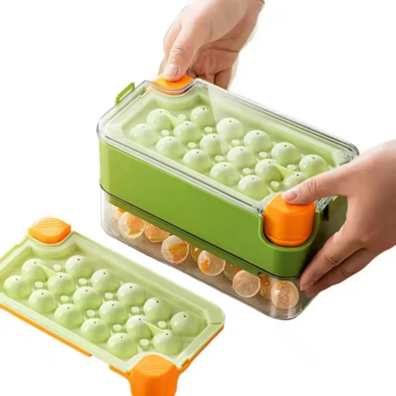 Ice Cube Tray with Lid and Bin 16
