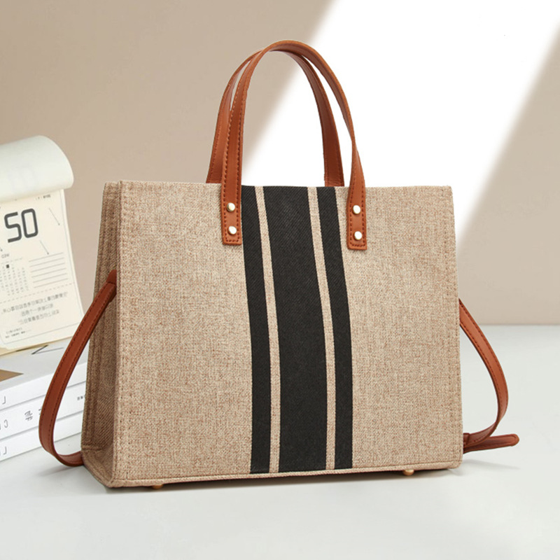 Woven Label Straw Tote Bag With Leather Belt 5