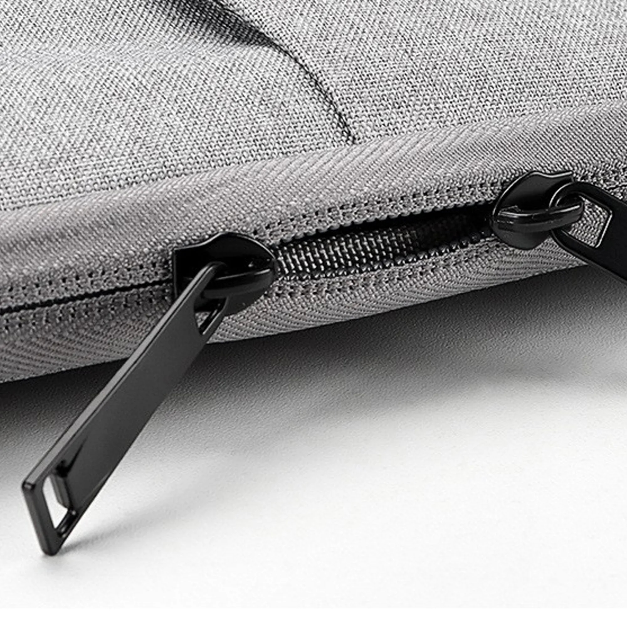 Waterproof 15 inches Laptop Protective Bag 4