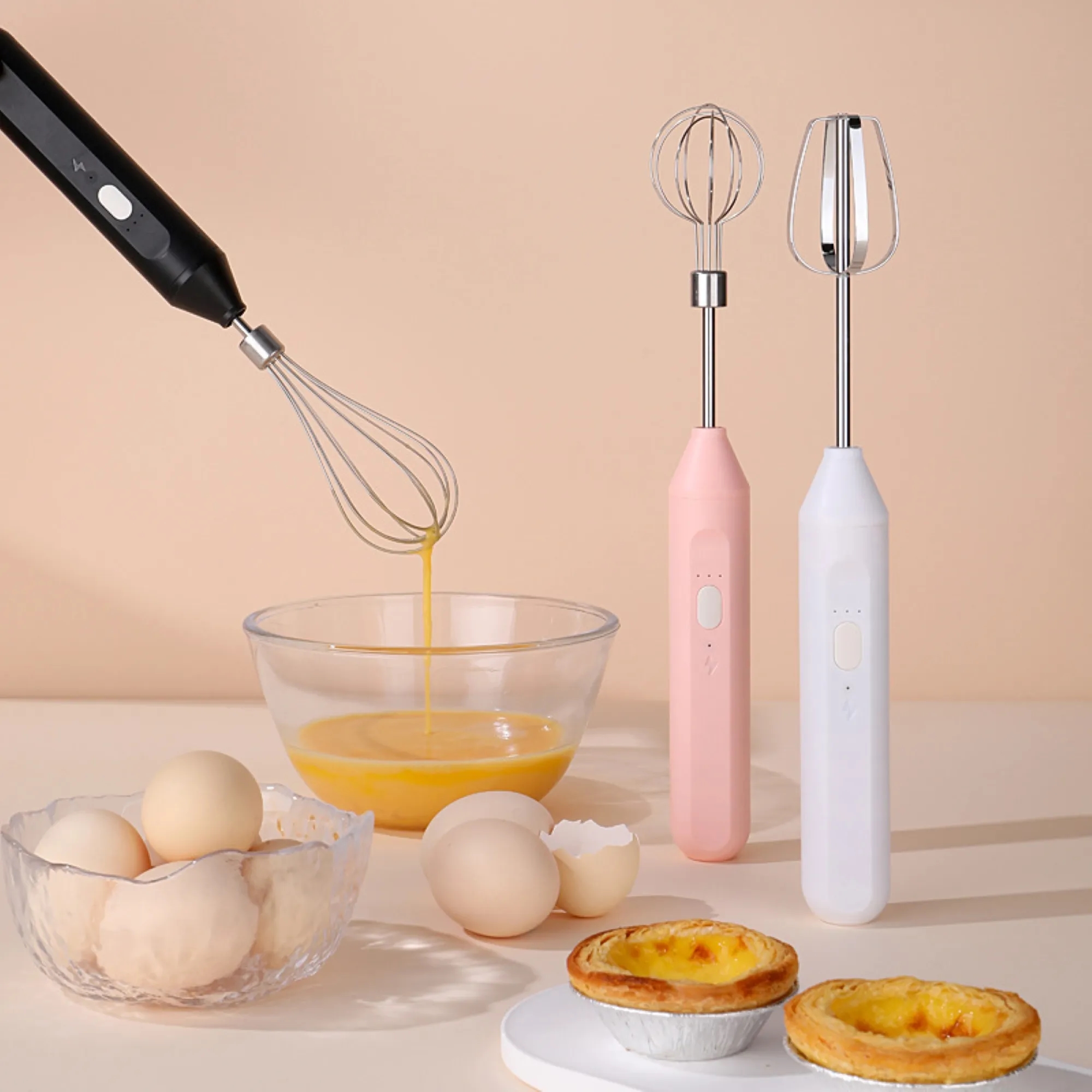 3-Speed USB Hand Mixer With Detachable Heads 3