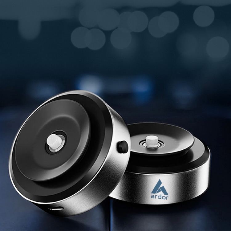UltraHold Magnetic Phone Holder for your Car 14