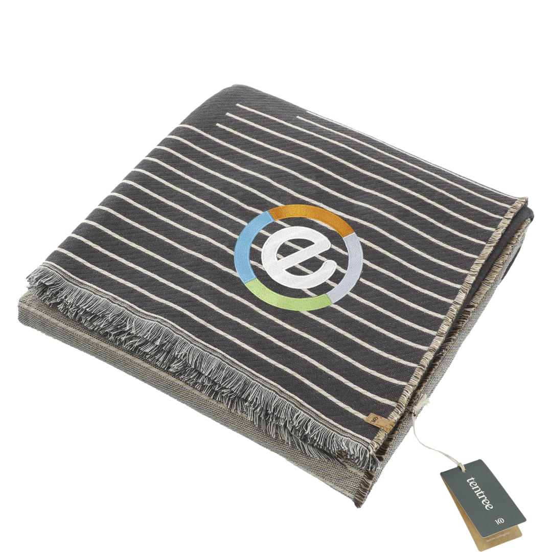 tentree Organic Cotton Peaks Woven Blanket 5