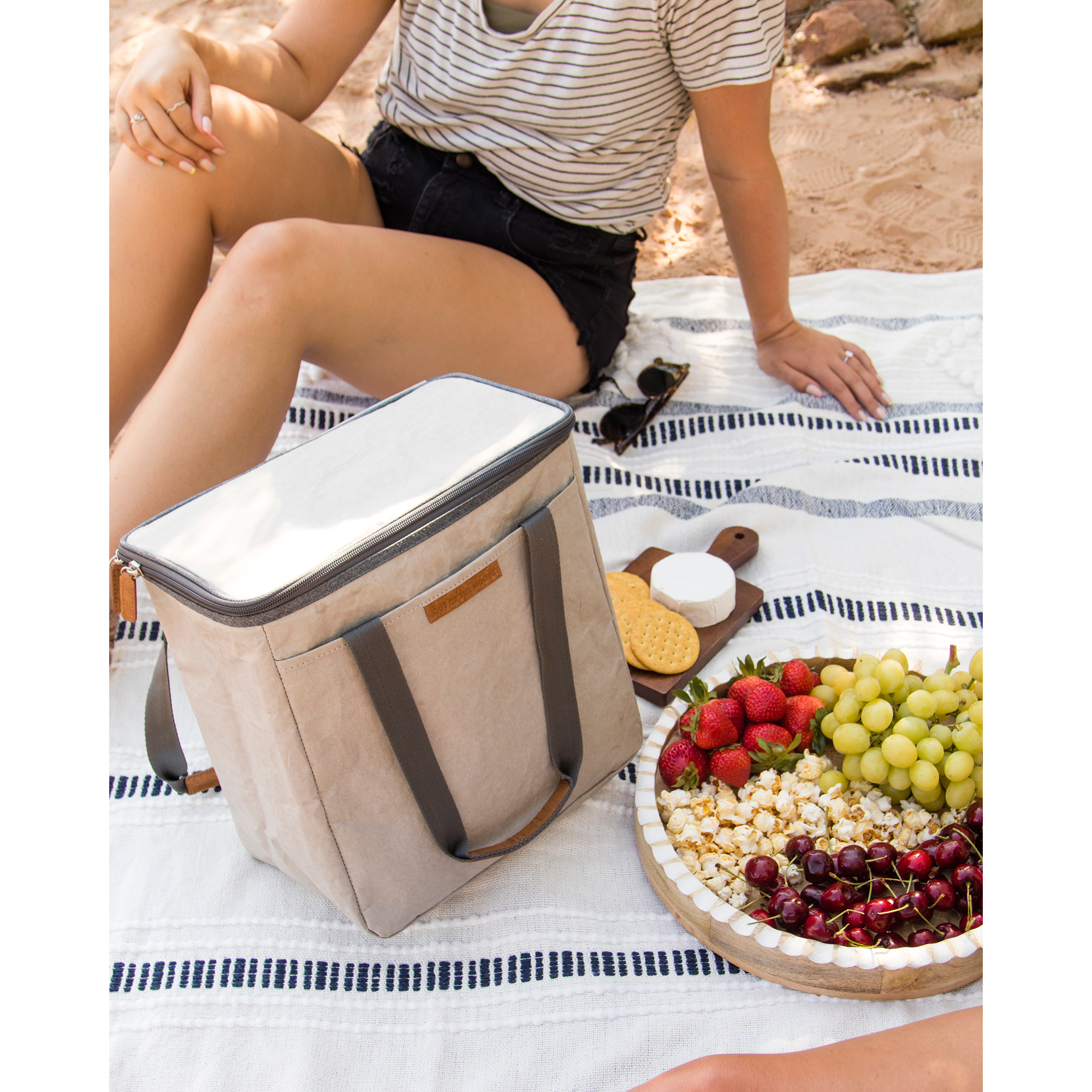 Out of the Woods® Dolphin Cooler 10