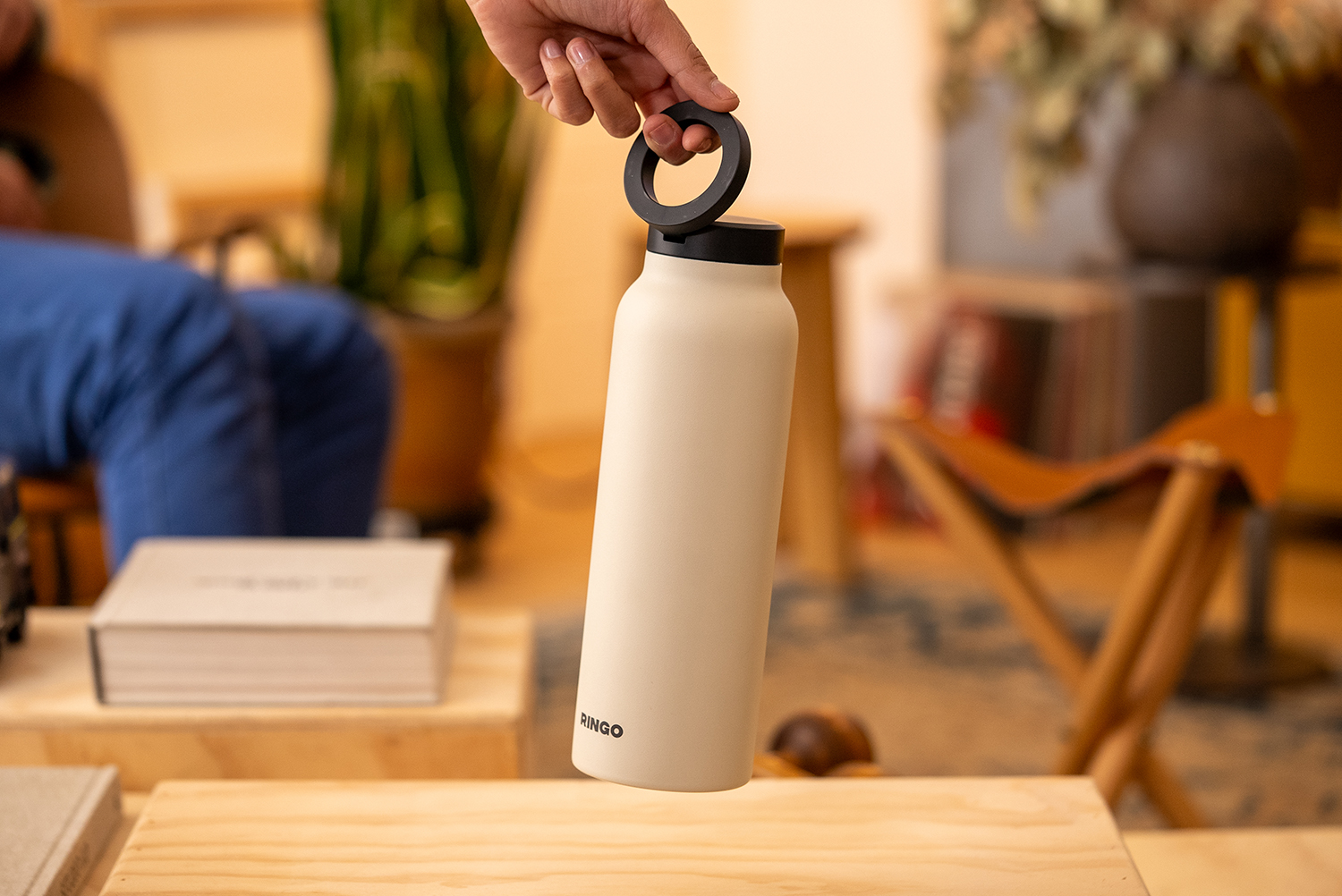 Ringo 32oz Magnetic Water Bottle 7
