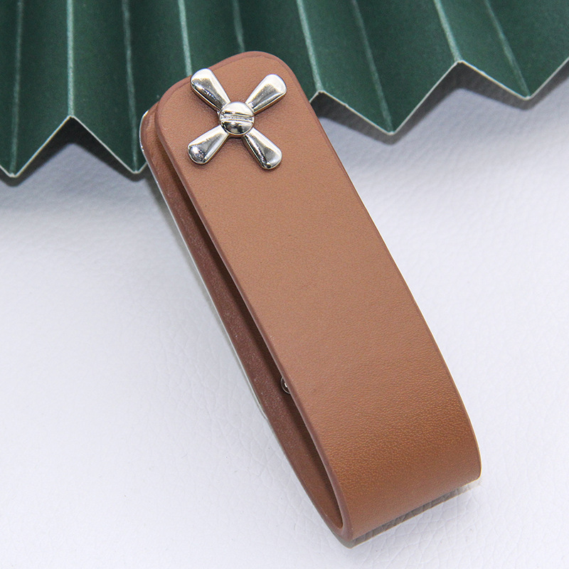 Leather Key Buckle with Metal Tag 10