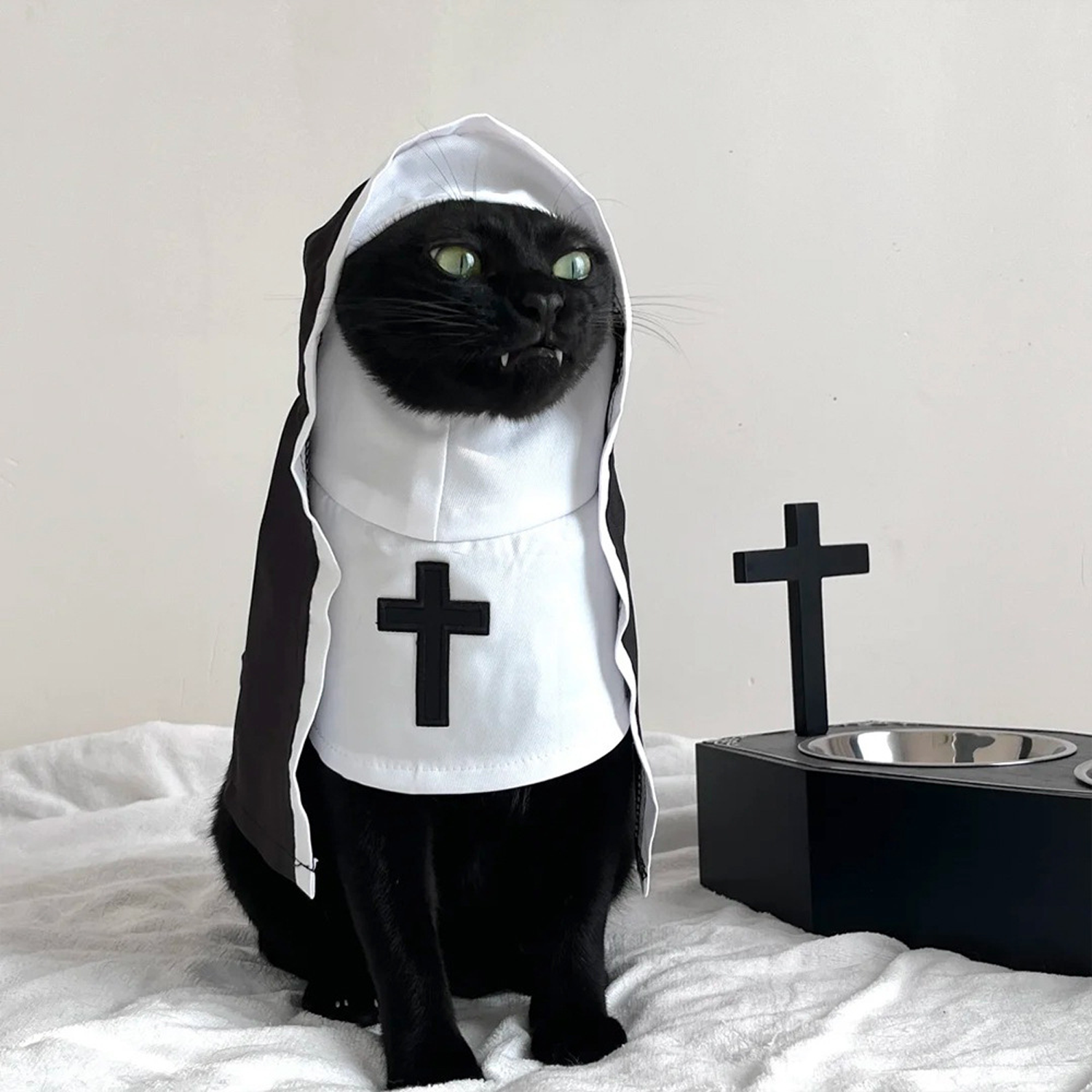 Funny Nun Costume for Pets – Cotton Halloween Outfit 2