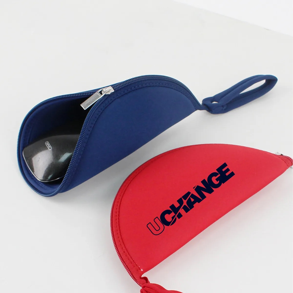 Soft Neoprene Mouse Pouch With Zipper 3