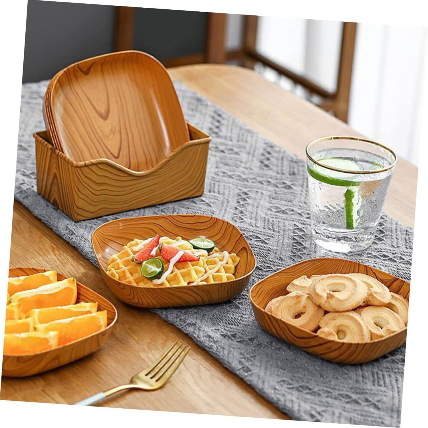 Elegant Wood-Grain Plastic Fruit Tray 6