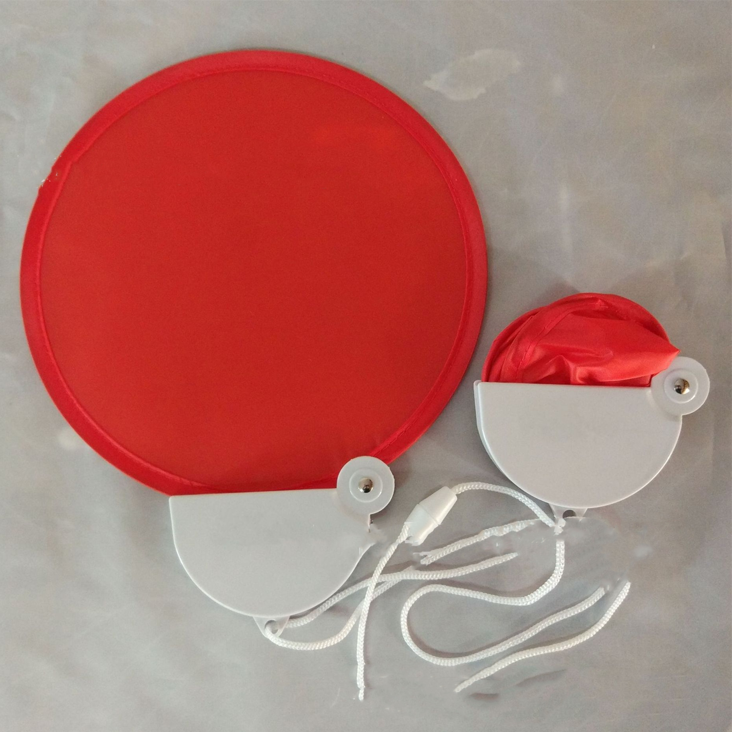 Twist Foldable Round Fans with Lanyard 3