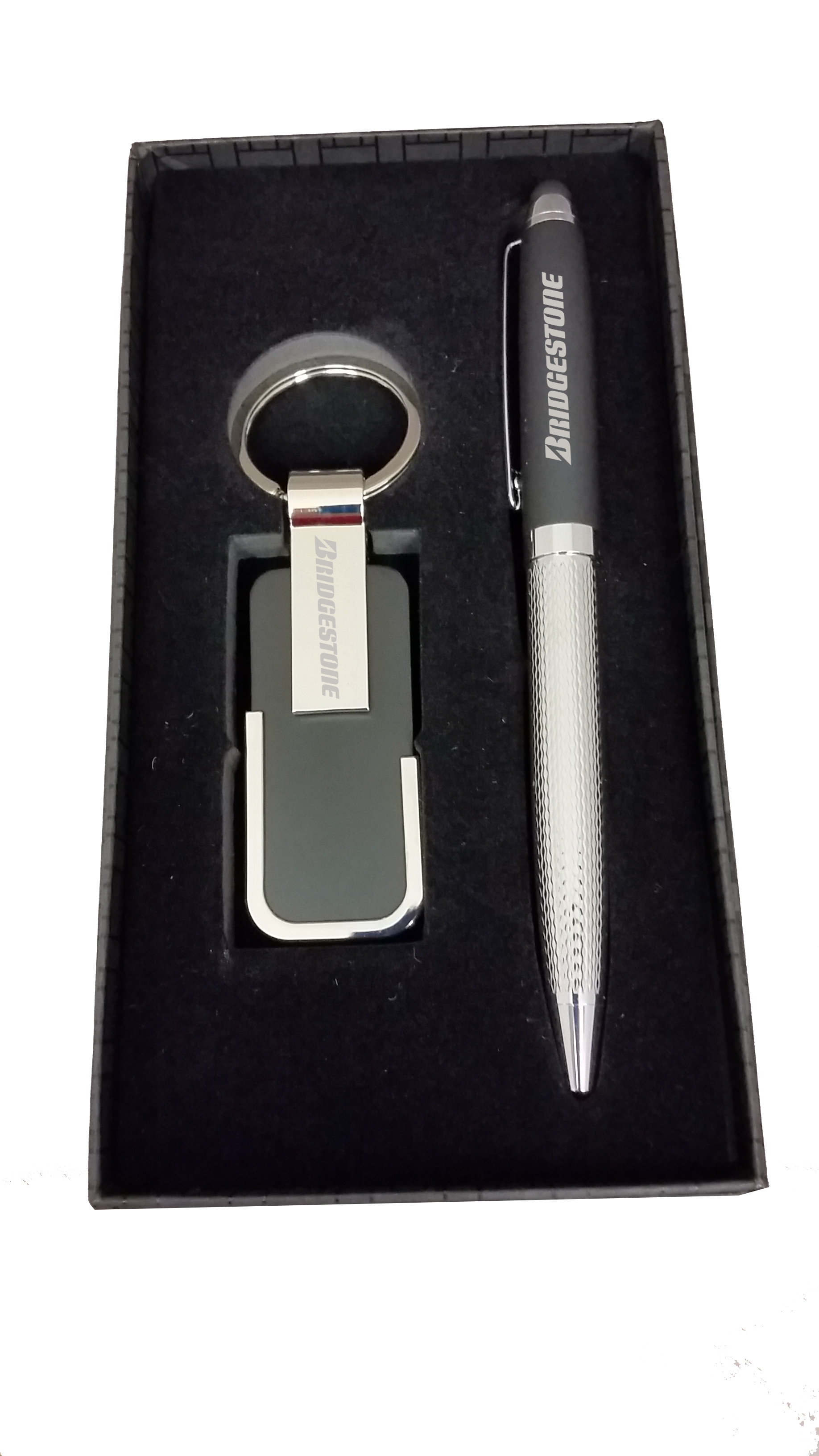Twist-action Ballpoint Pen and Key Chain Gift Set 1