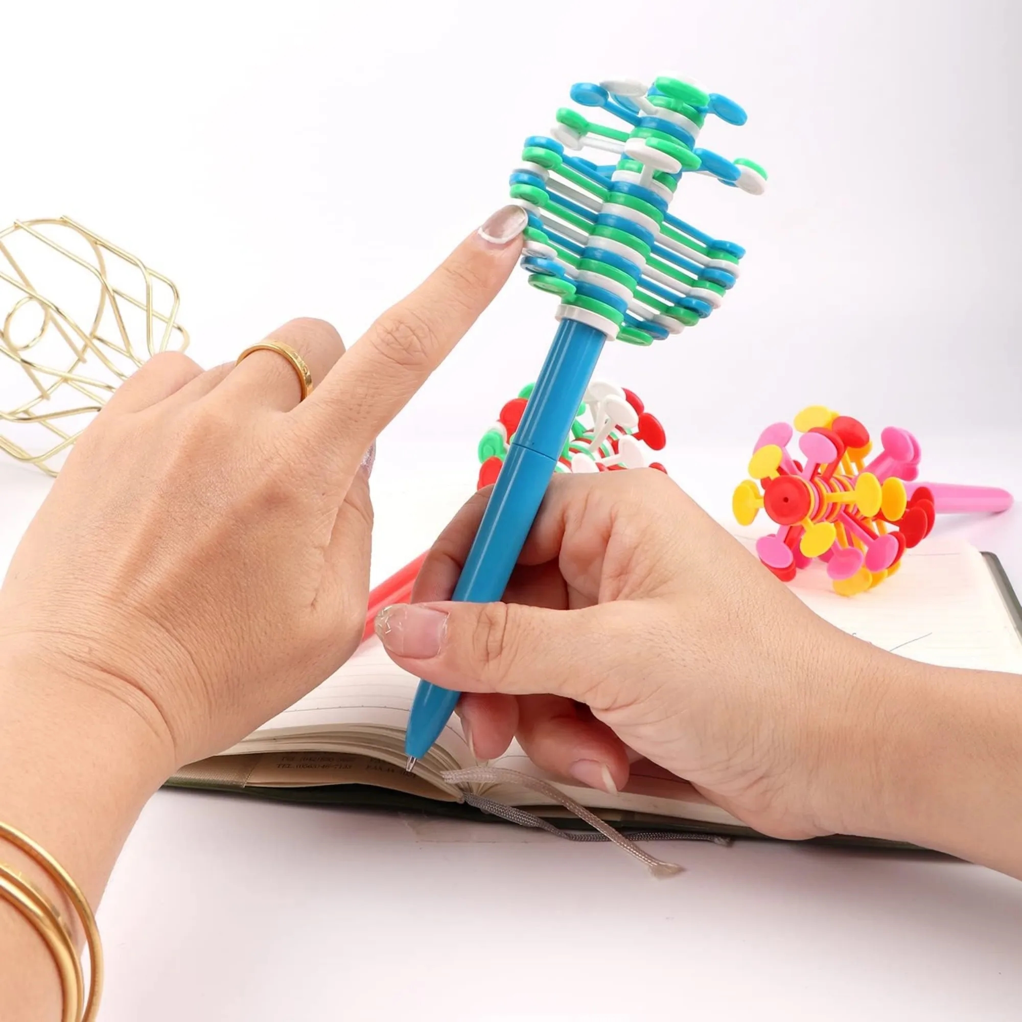 Fidget Rotating Decompression Ballpoint Pens for Students 4