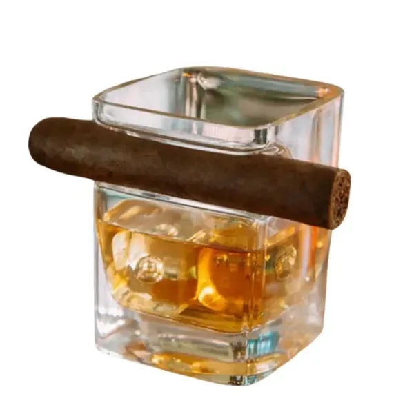9 oz Whiskey Glass with Cigar 2
