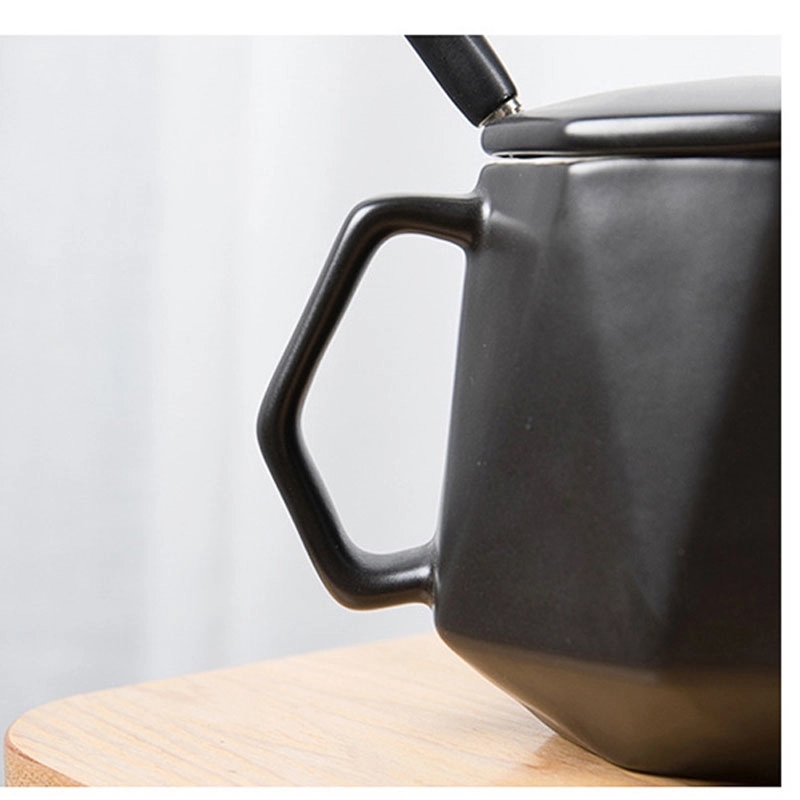 Custom Diamond-shaped ceramic cup with lid spoon 3