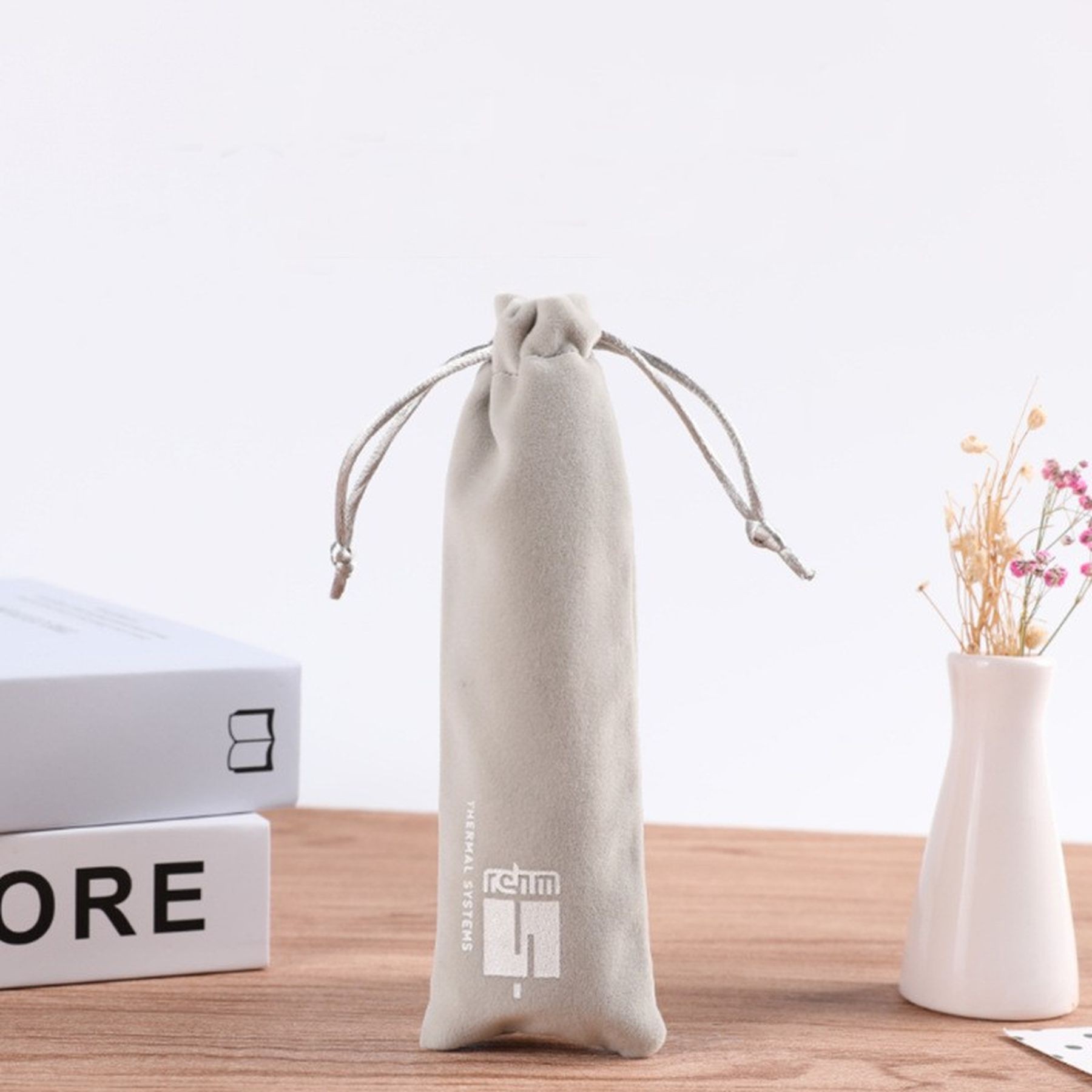 Velvet Drawstring Bags For Packaging Jewelry Bags 7