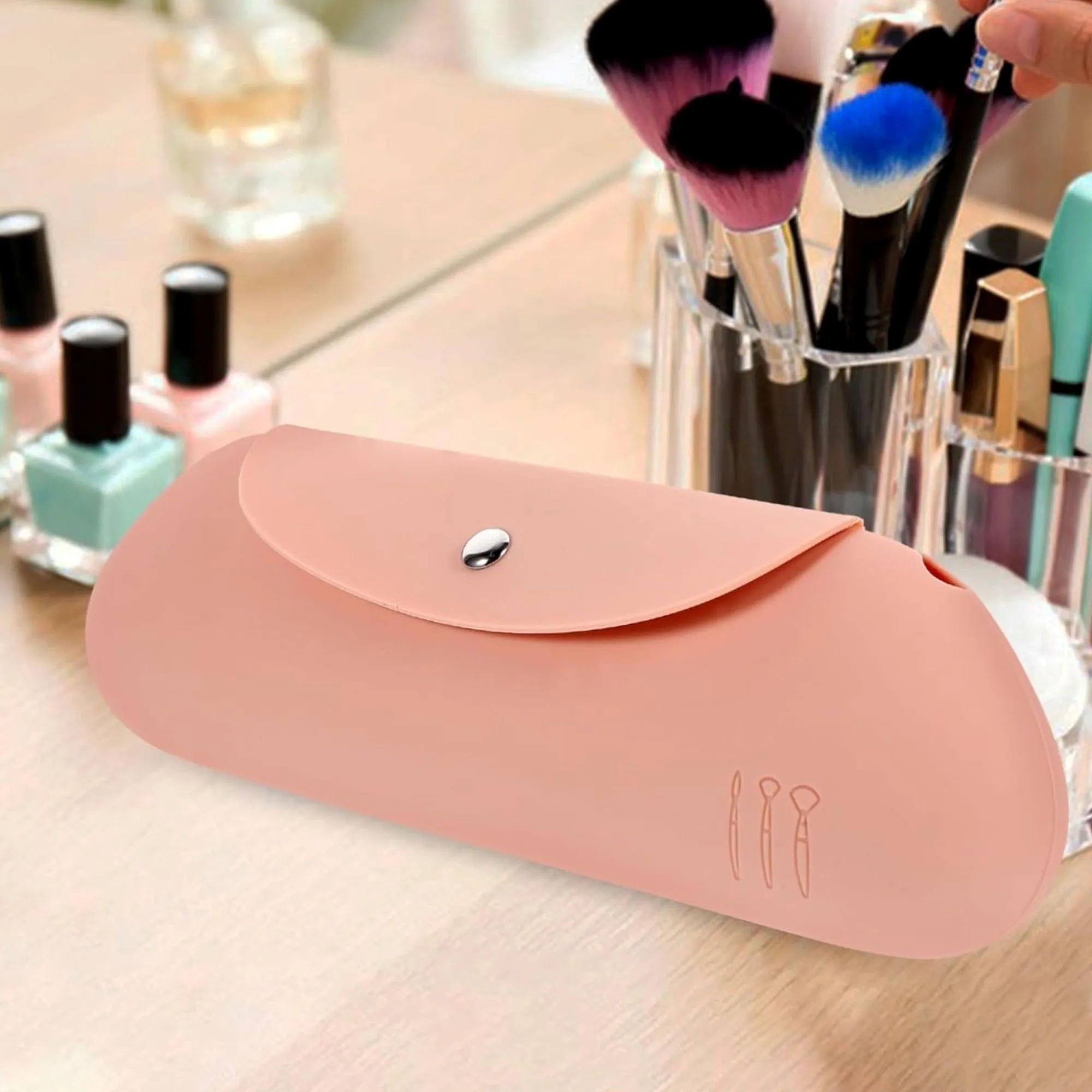 Silicone Makeup Brush Multi Functional Storage Bag 5