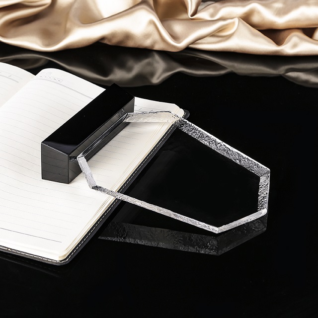 Crystal Trophy A19-202 2