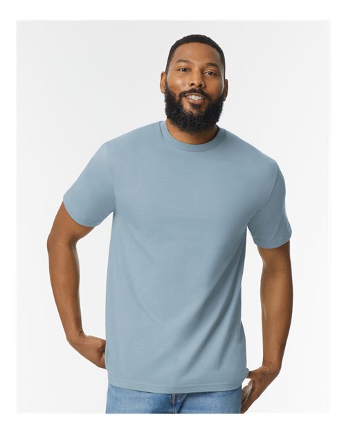 Unisex Softstyle® Midweight T-Shirt - 65000 51