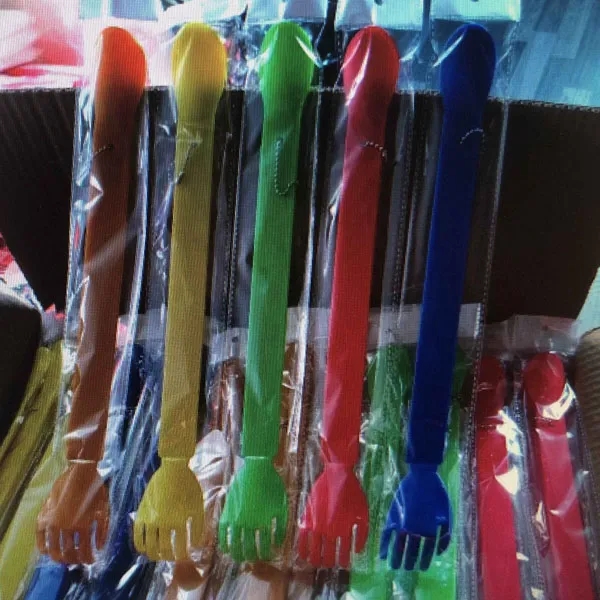 Back Scratcher with Shoe Horn 5