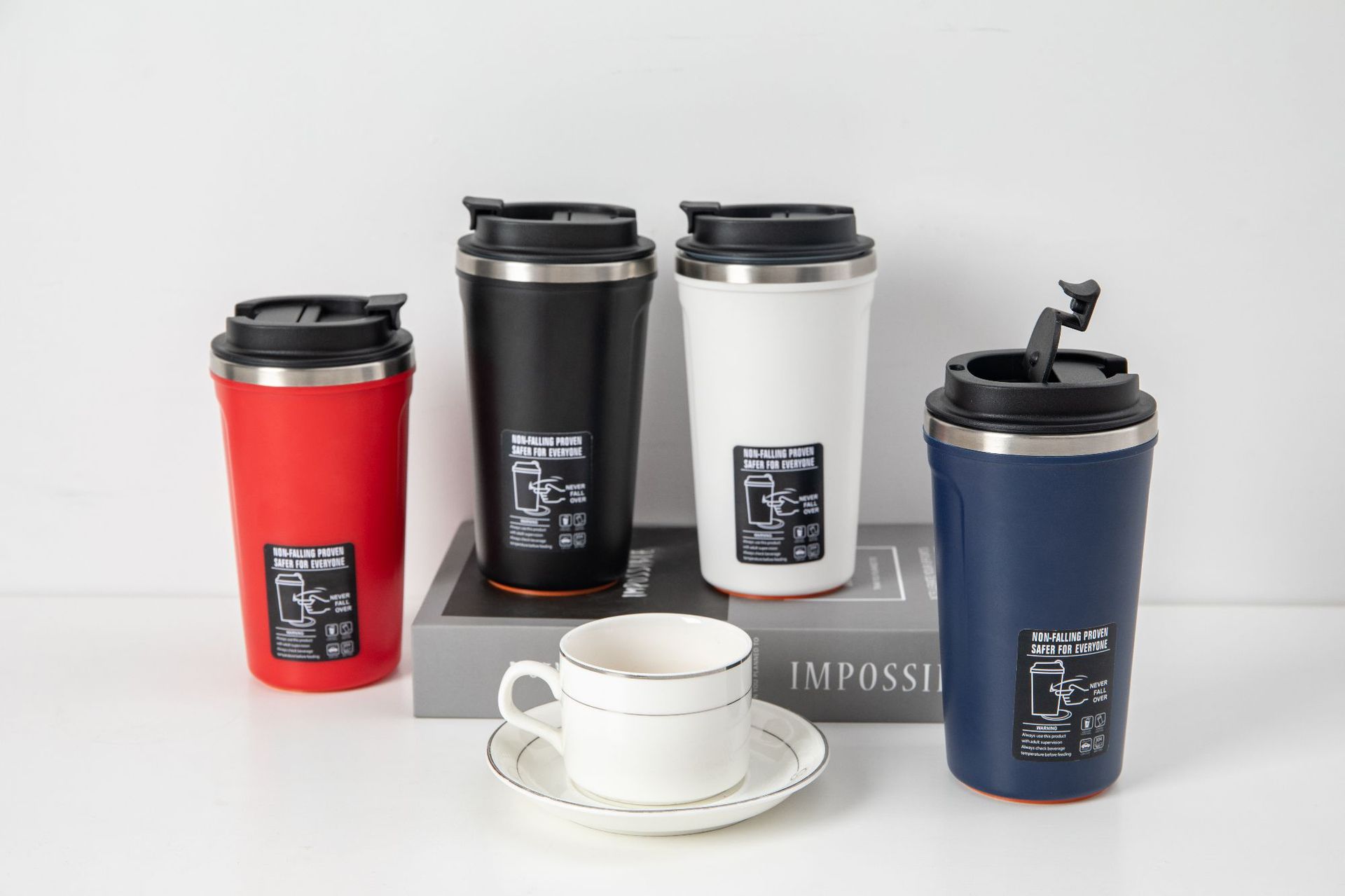 Suction Mug with Lid 2
