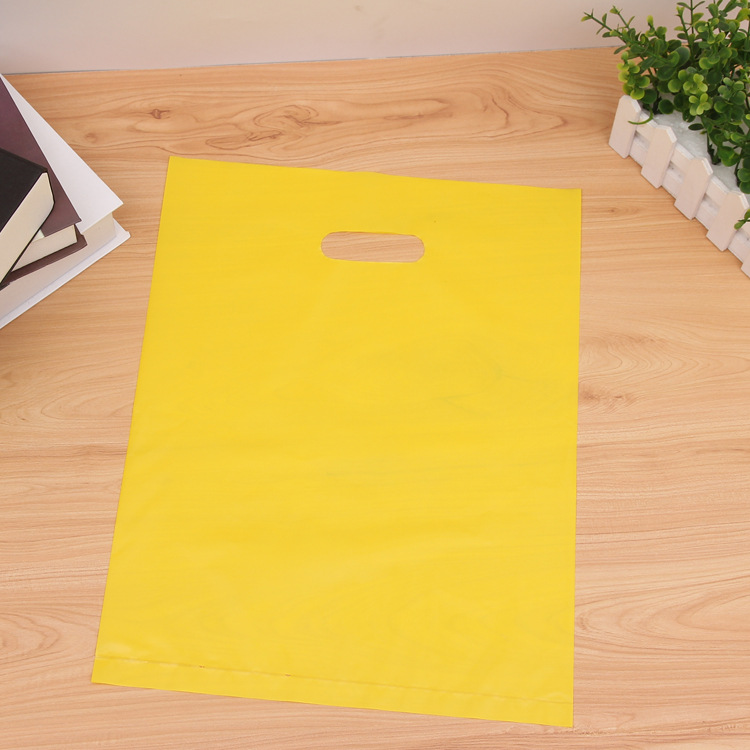 Retail Clothing Packing Handle Plastic Bags 3