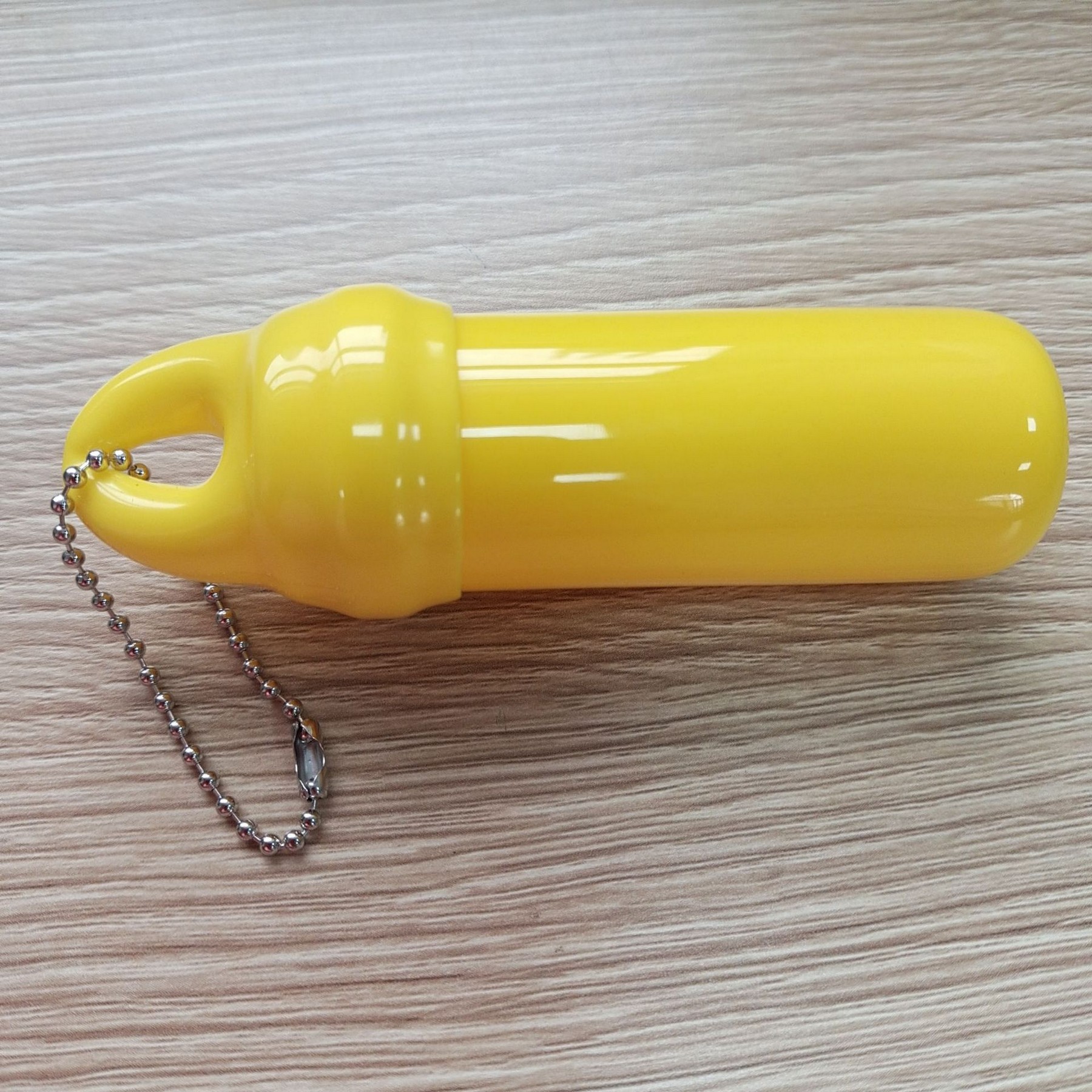 Floating Keychain 3