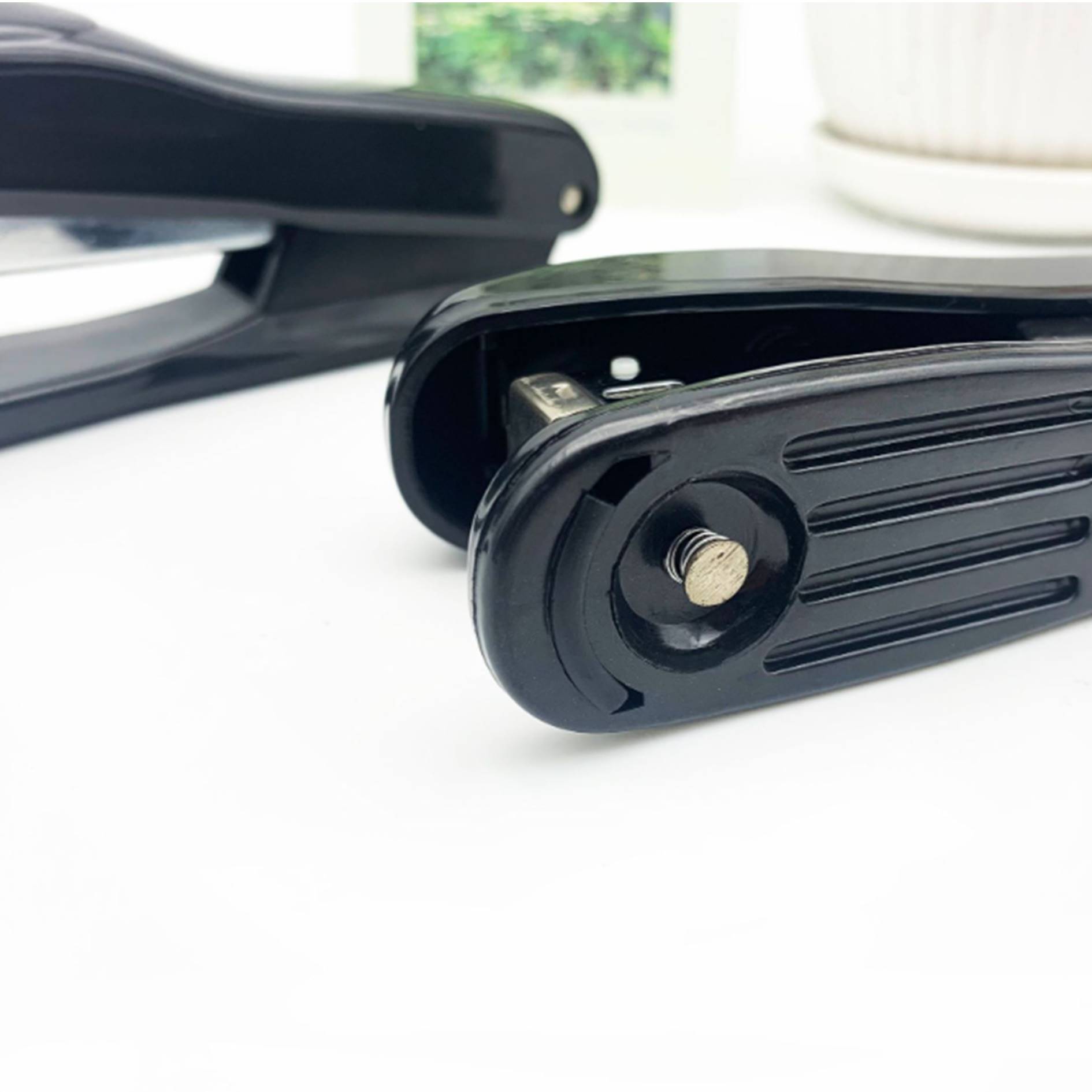 Office Use Desktop Metal Stapler 2