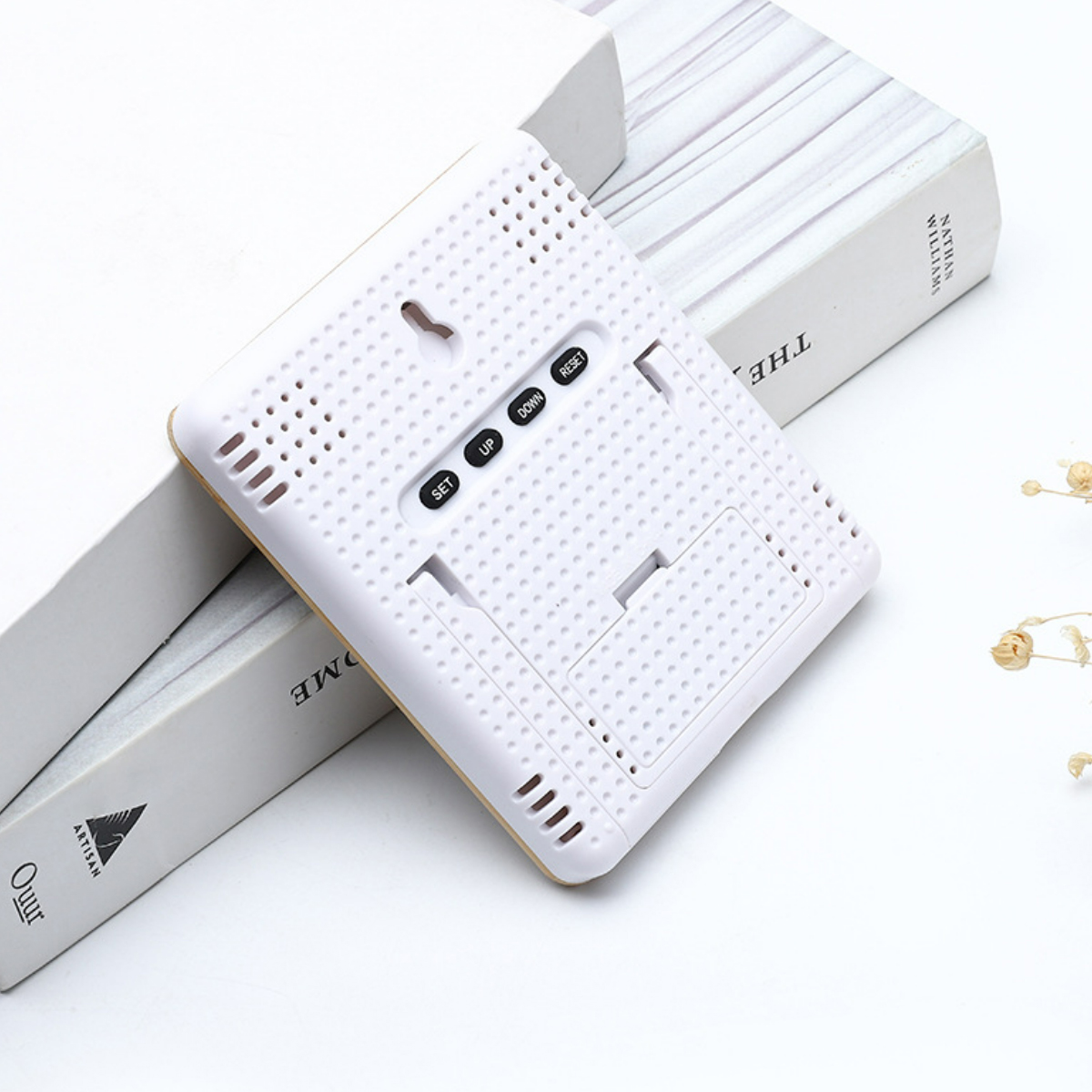 Bamboo Digital Thermometer Hygrometer for Home/Office 4