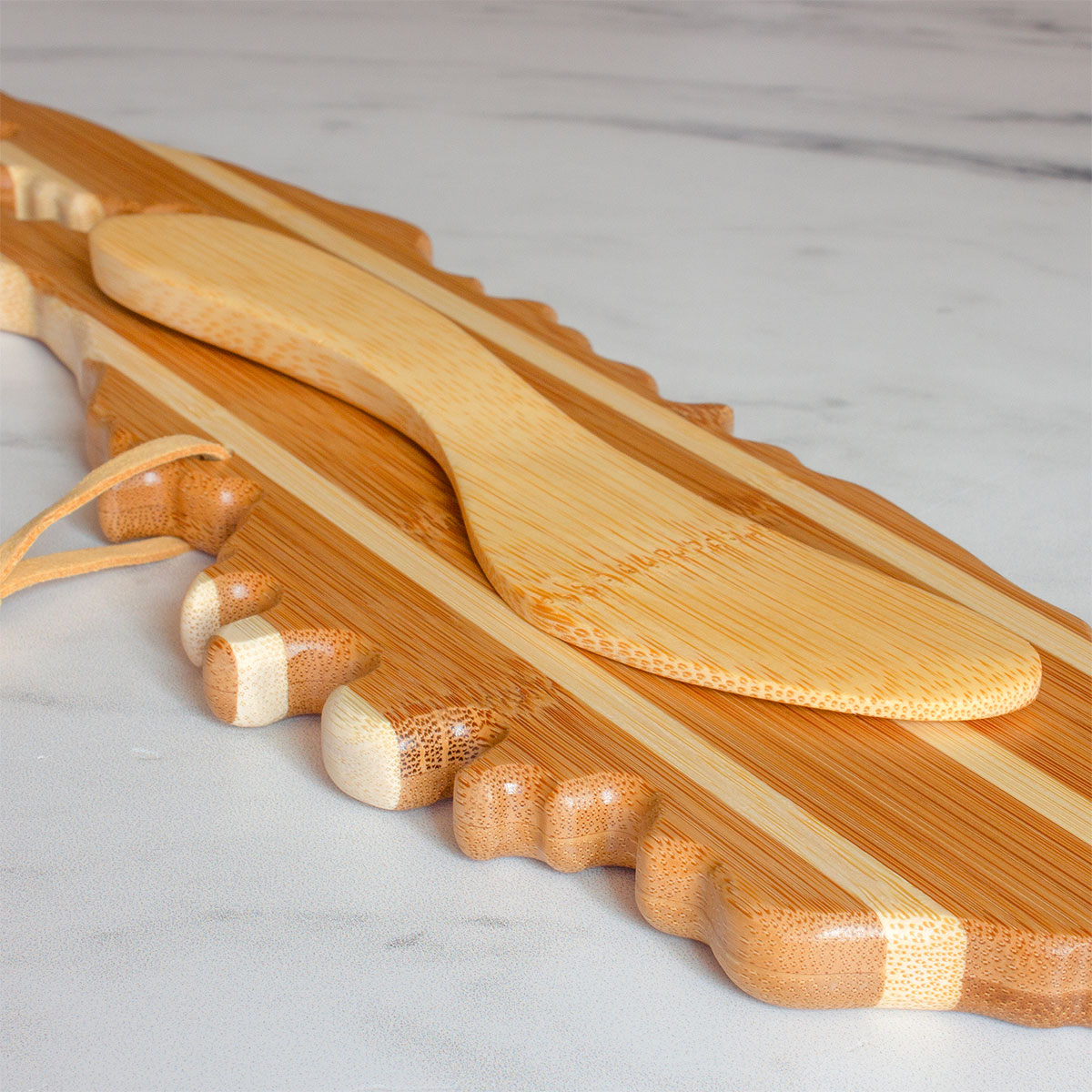 Long Island Charcuterie Board with Spreader Knife Gift Set 5