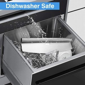 Stainless Steel Pizza Cutter With Protective Cover 4