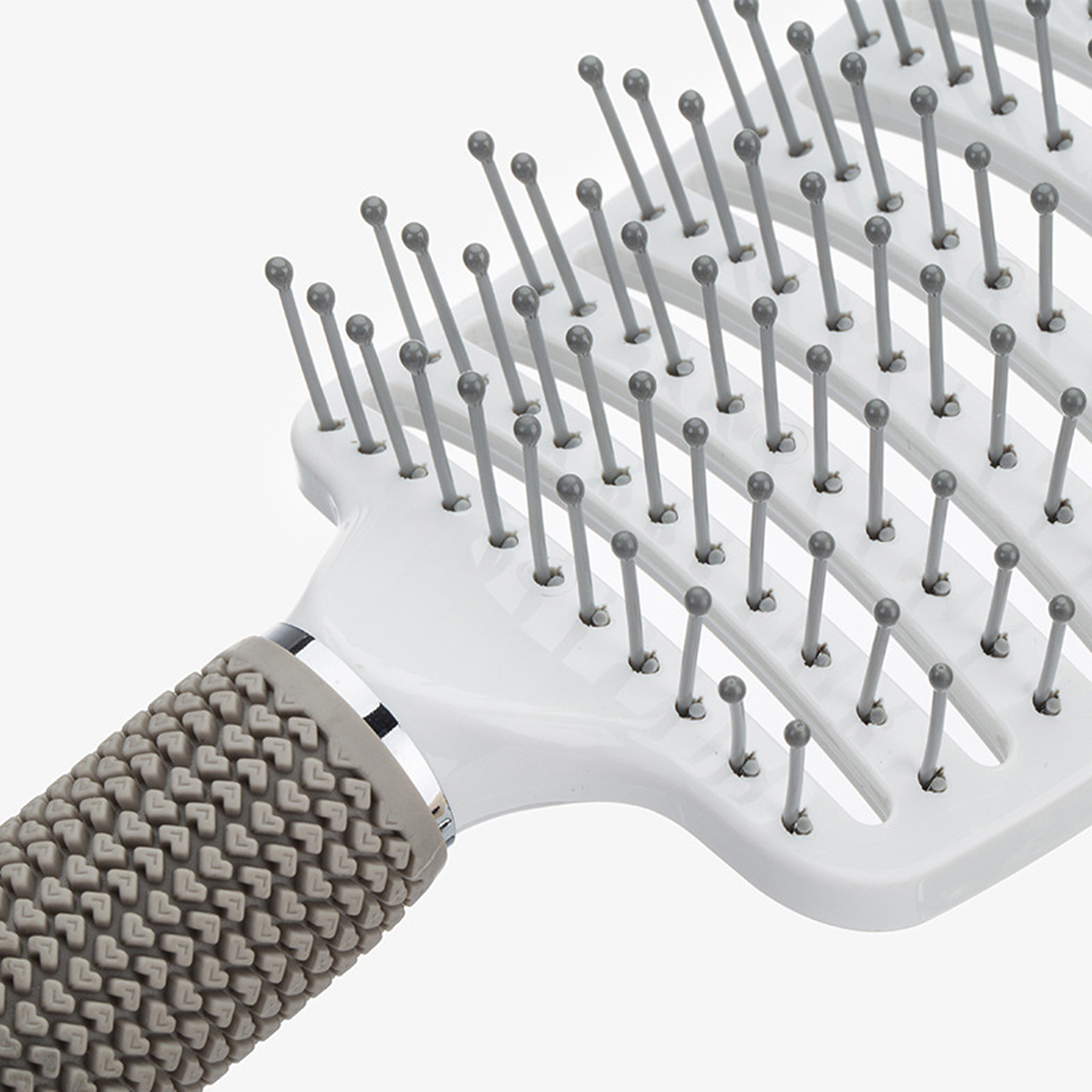 Curved Vented Detangling Brush