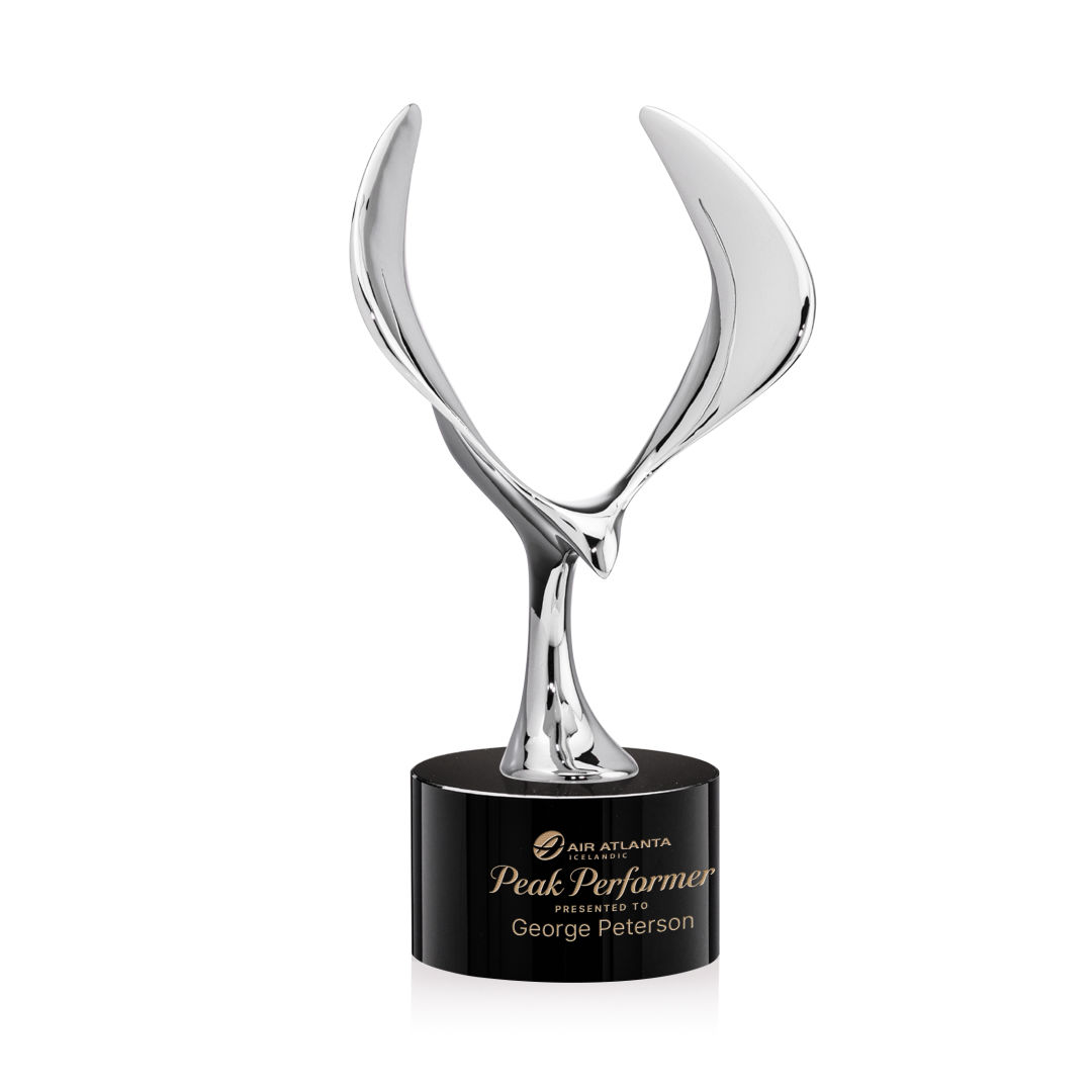 Maverick Eagle Award on Marvel Base - Black 1
