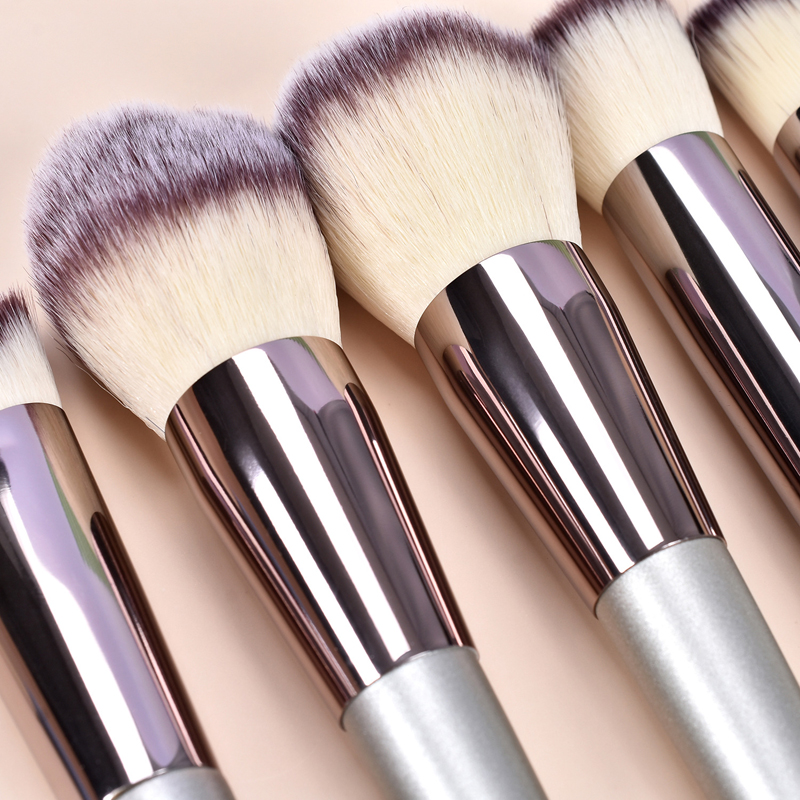 Champagne 14Pcs Premium Powder Concealers Eye shadows Blush Makeup Brushes Set 5