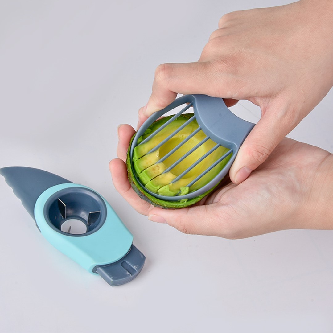 3 in 1 Avocado Slicer 2