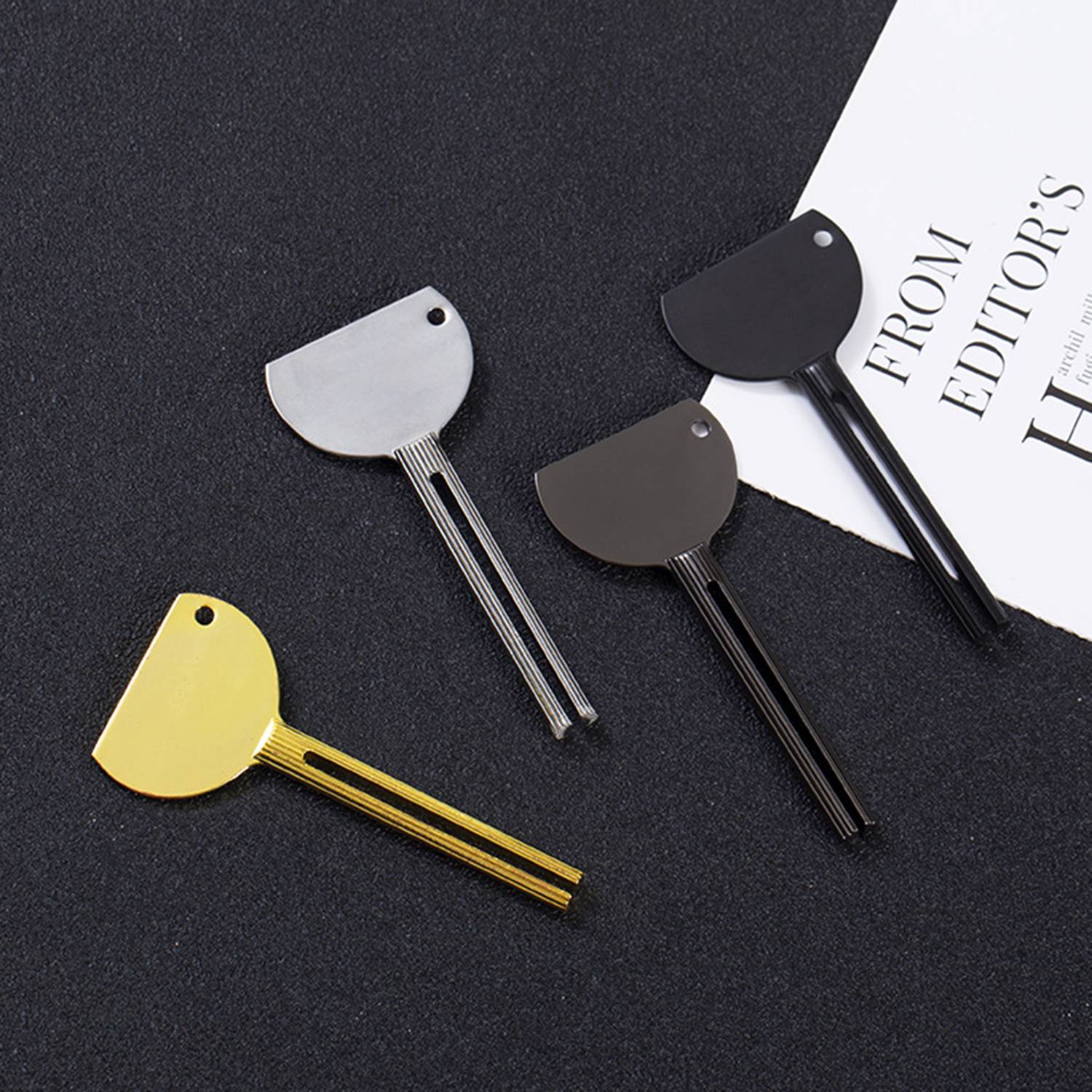 Paste Squeezer 5