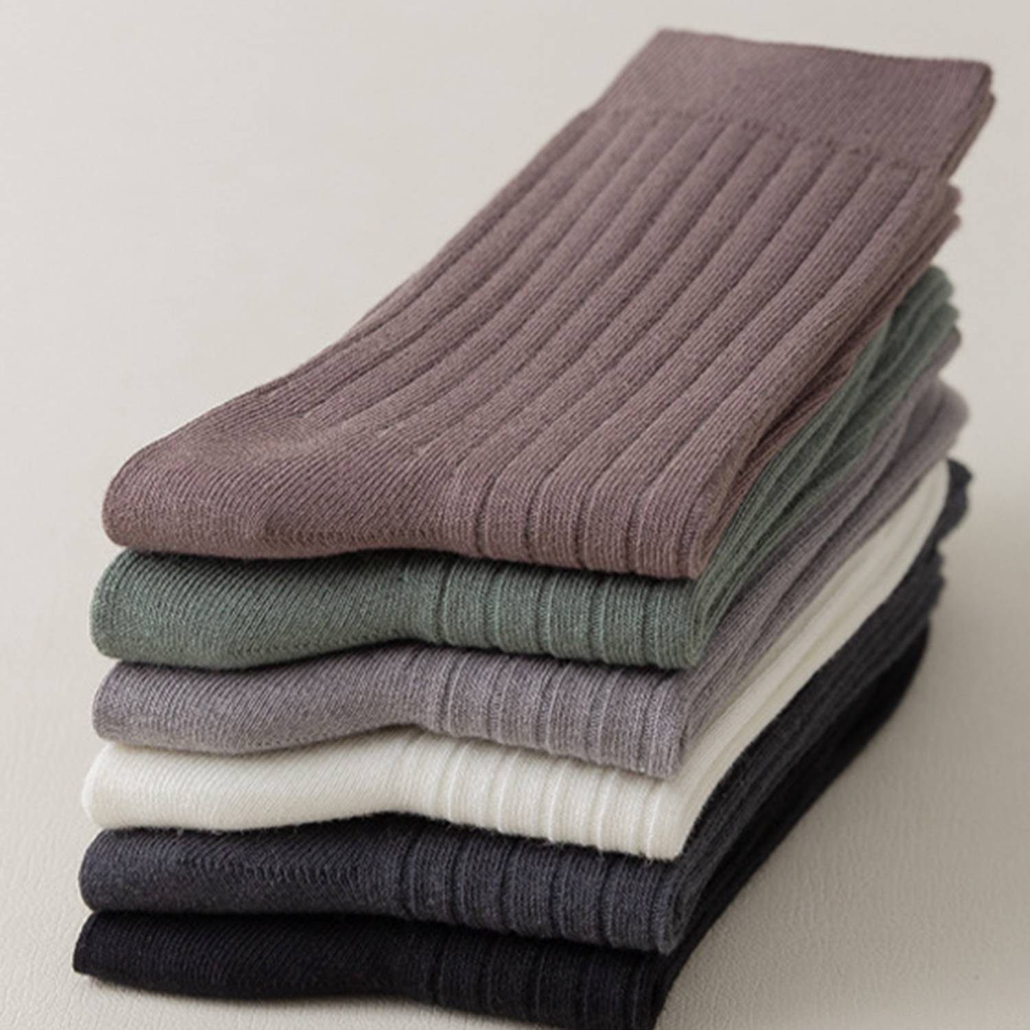 Men Sweat-Absorbing Solid Color Boneless Cotton Socks 3