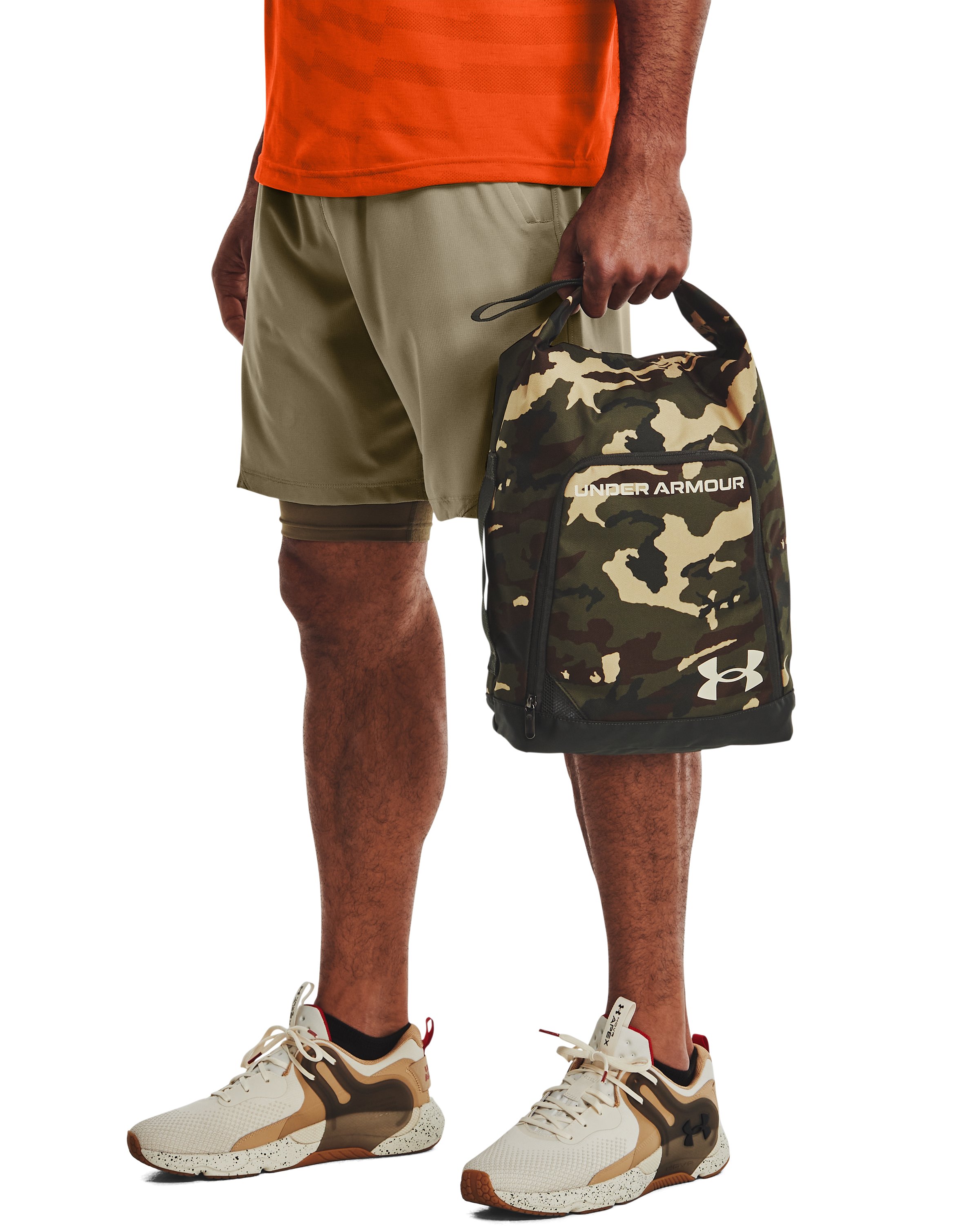 UA Contain Shoe Bag 3