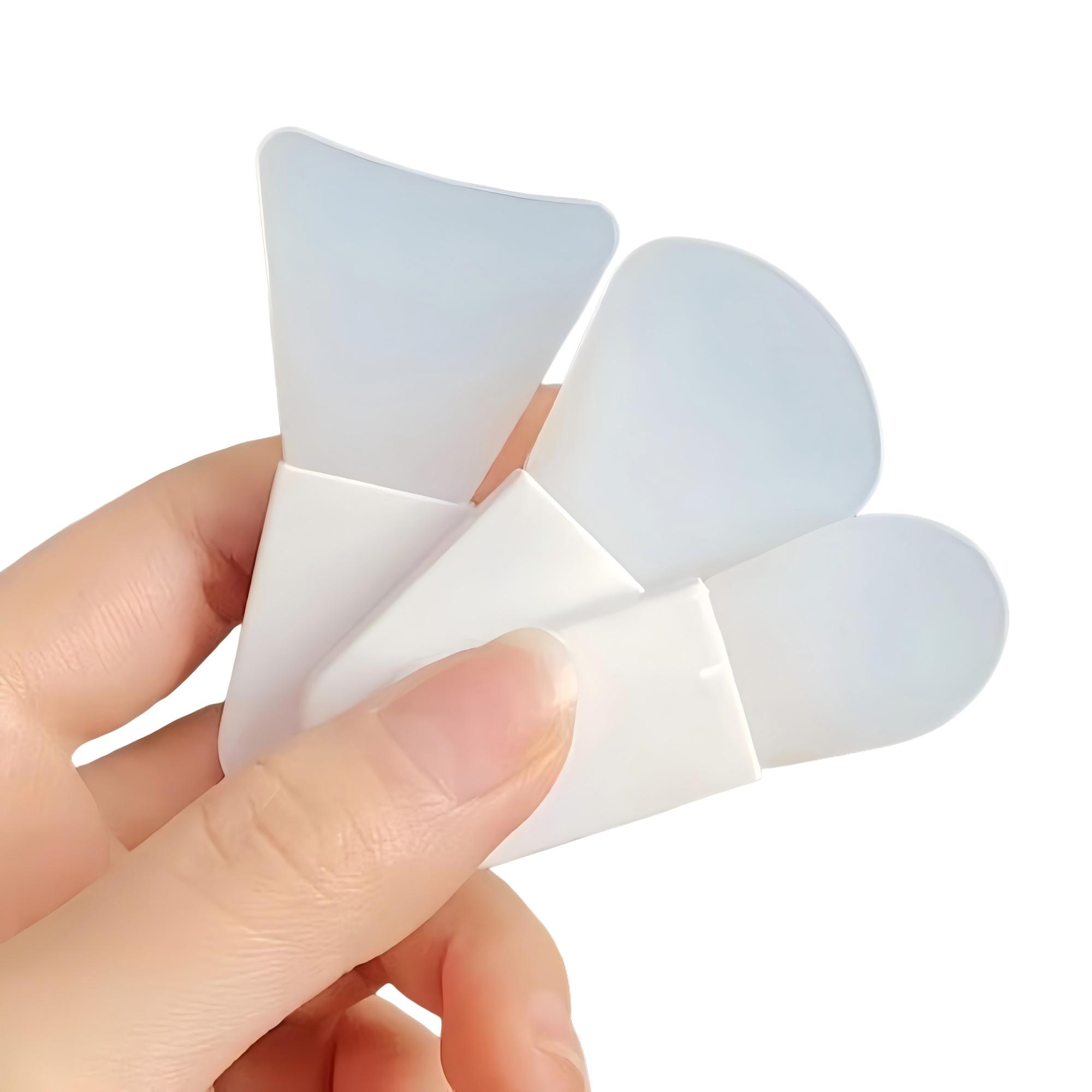 Mini Facial Mask Brush 1
