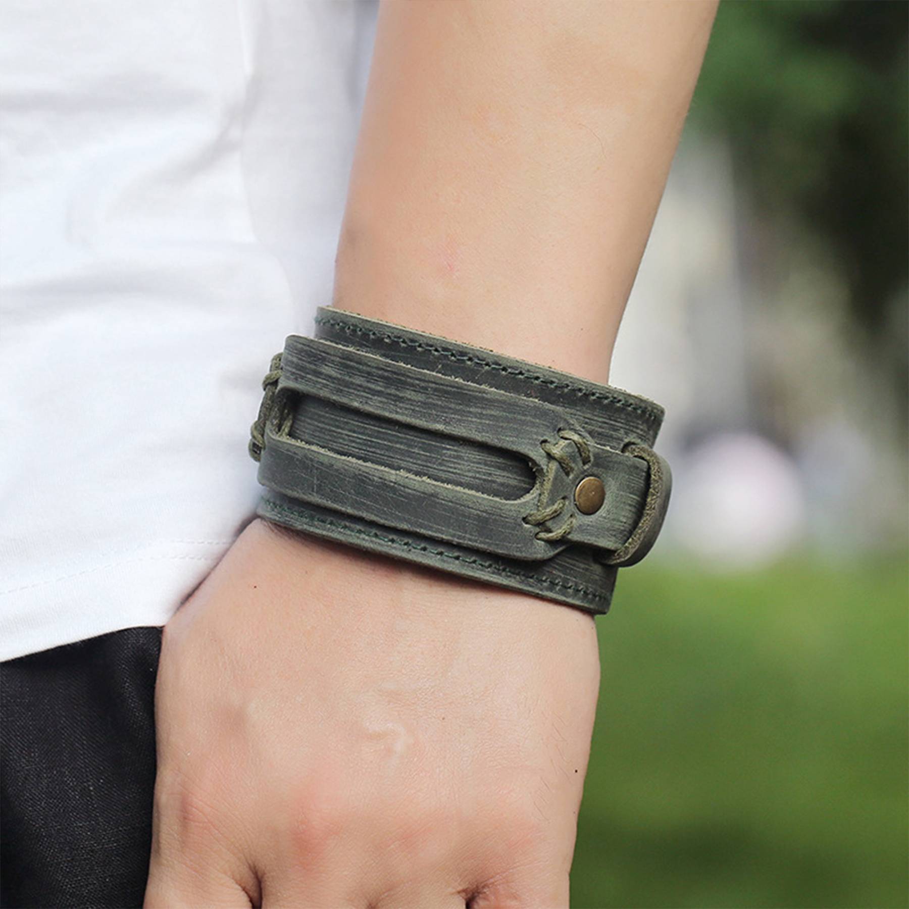 PU Retro Punk Bracelet 7