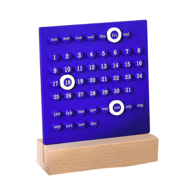 Desktop Calendar Ornament 3