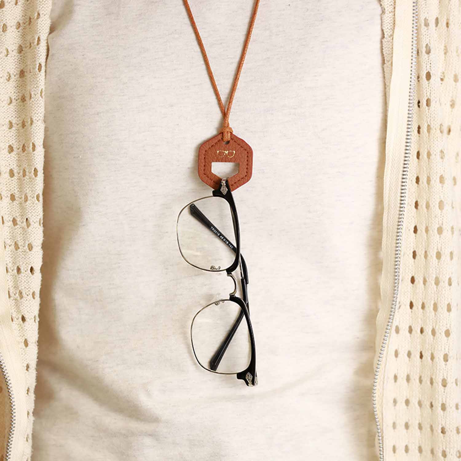 Halterneck glasses rope 3