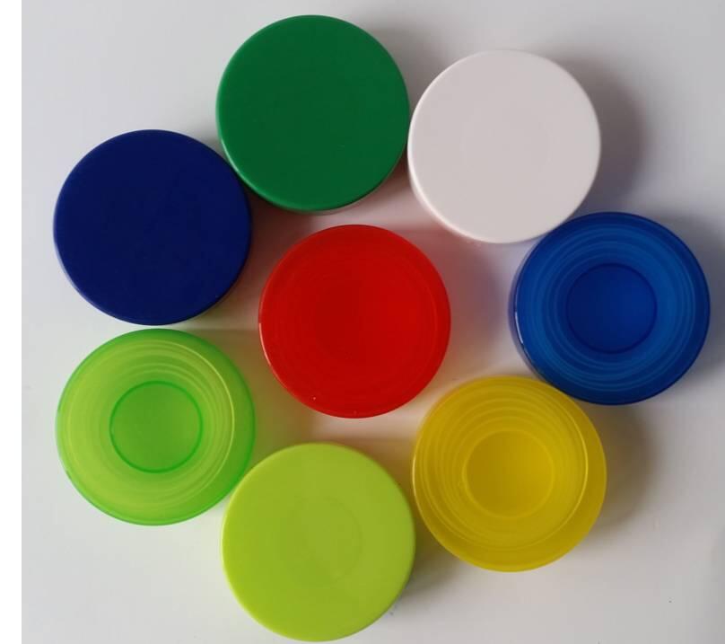 Collapsible Travel Cup Pill Holder 10
