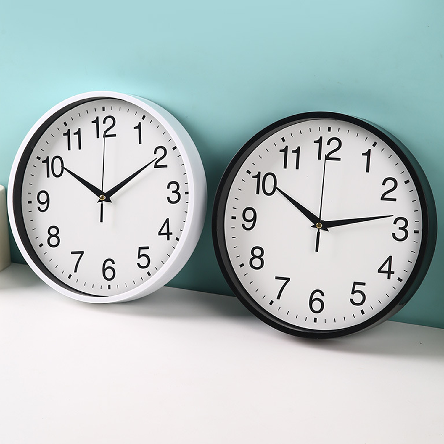 Silent Battery Operated Plastic Wall Clock 5