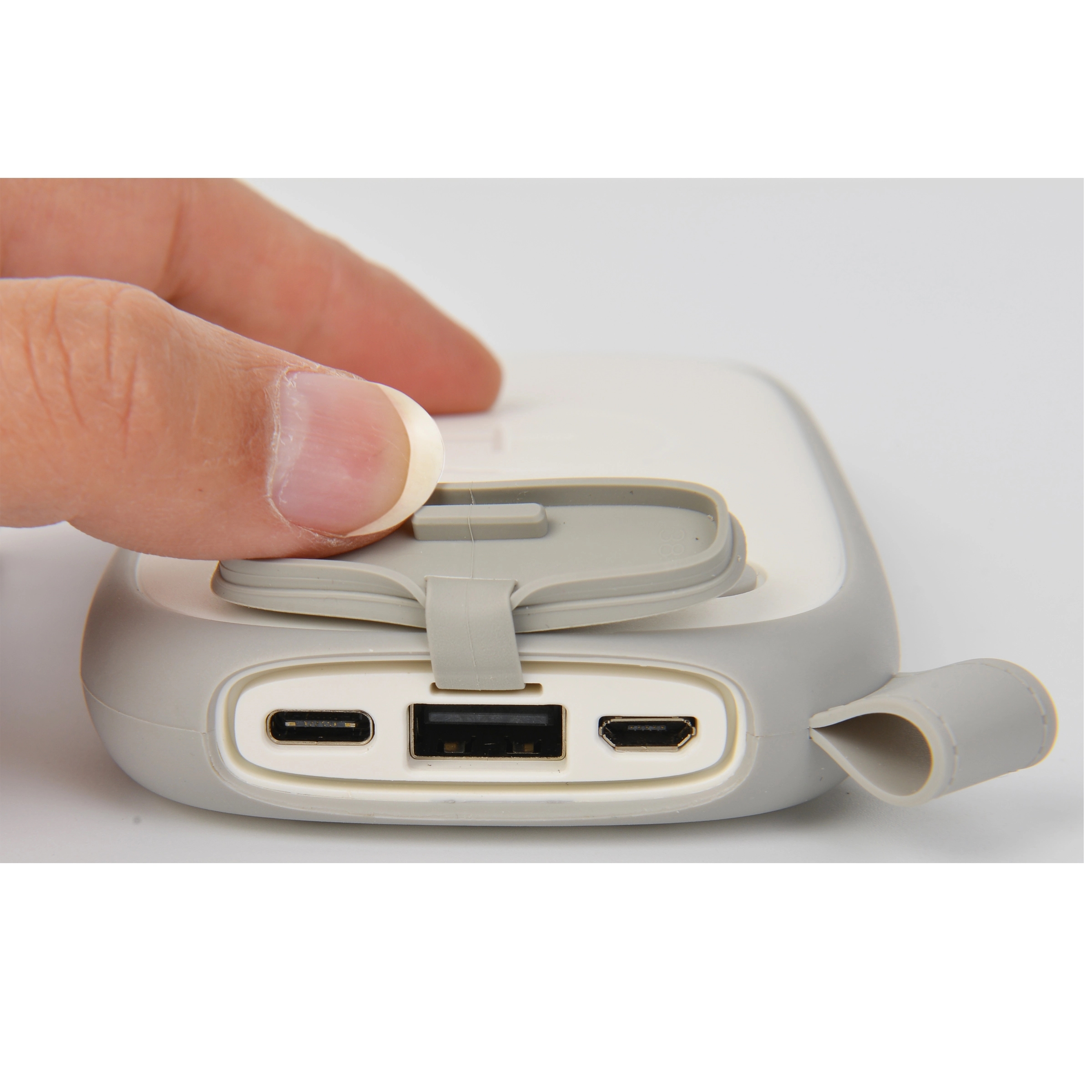 IP67 QC 3.0 PD 3.0 fast Qi Charger 10000 mAh Power Bank 1